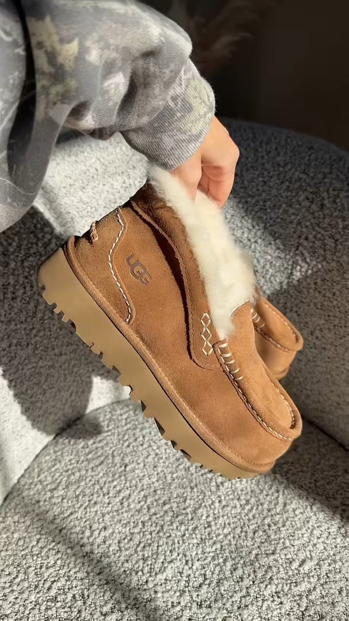 These UGGs are actually way better than I expected!!! You’re going to love them. I’ll have them ⛓️‍💥 on my LTK in the shoe section 🤍

#LTKGiftGuide #LTKCyberWeek #LTKHoliday