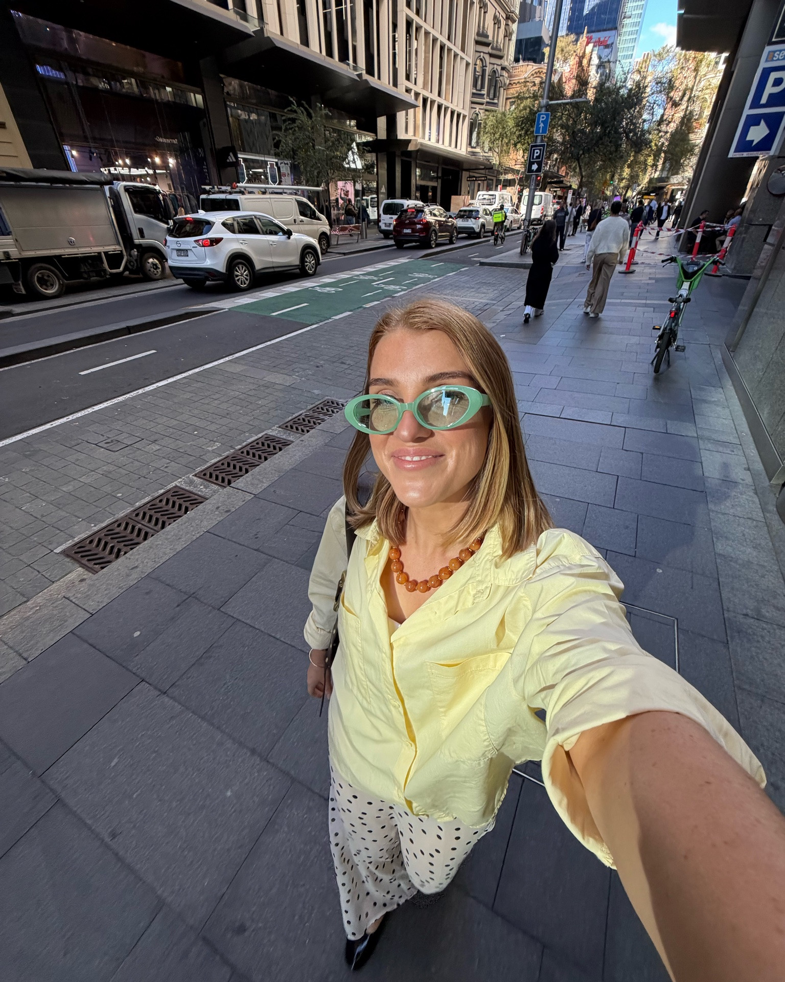 Citrus inspired outfit in honour of the new MacBook Neo in Citrus 🍋‍🟩💚🌼

#LTKaustralia #LTKdatenight
