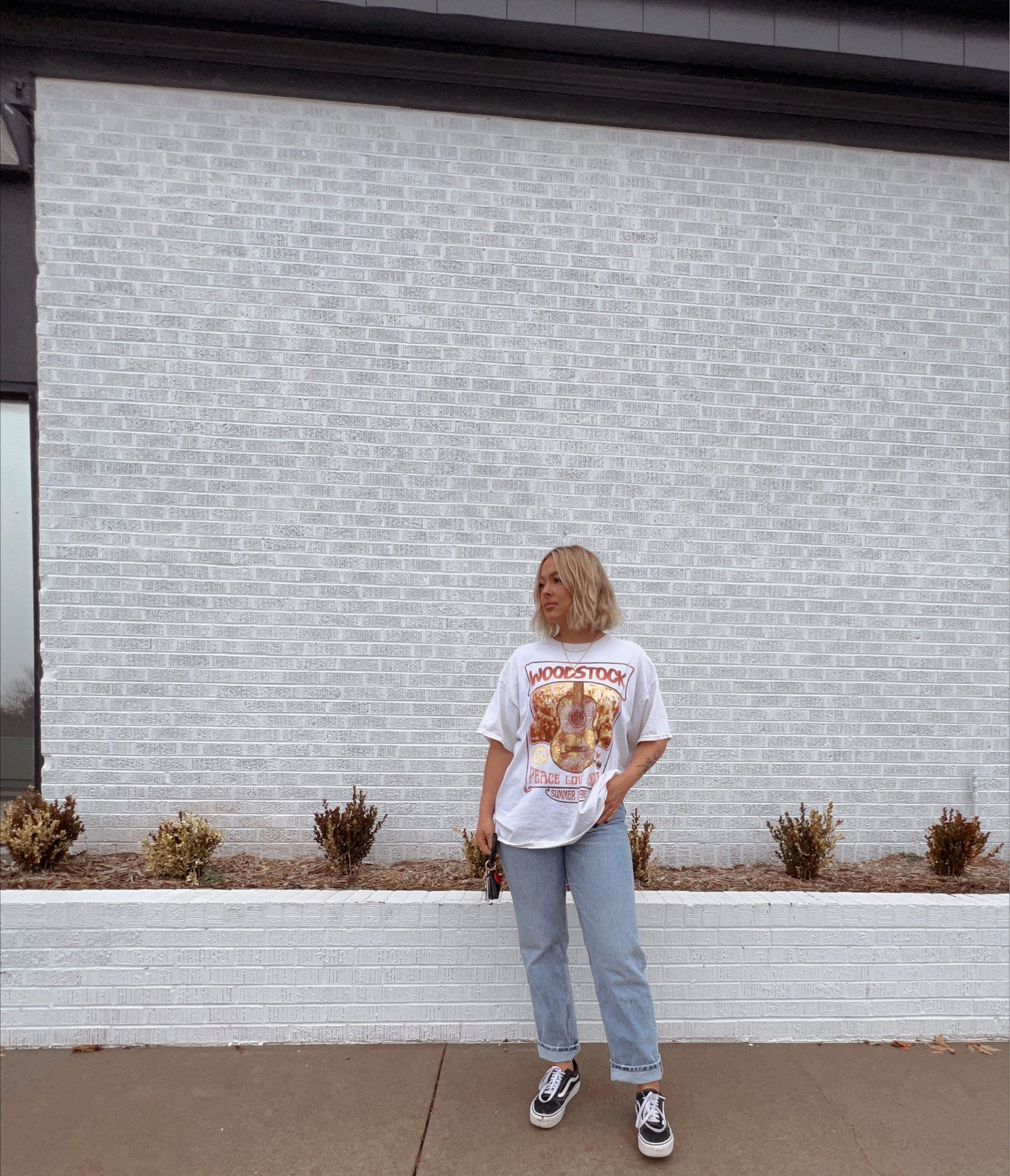 Would wear a graphic tee every day if I could 

#LTKfit #LTKshoecrush #LTKstyletip