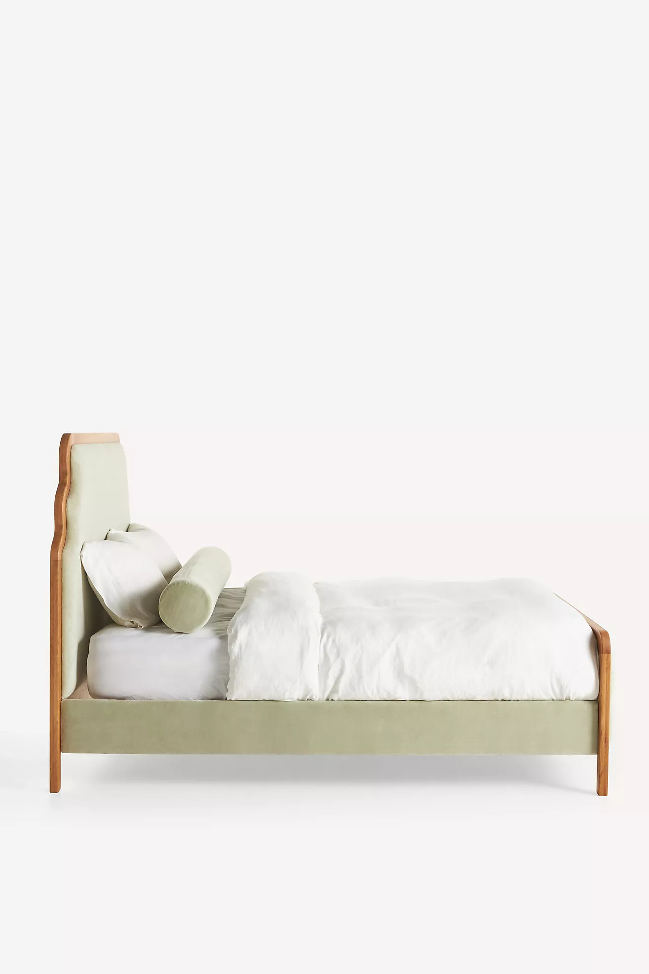 Pim Velvet Bed | Anthropologie (US)