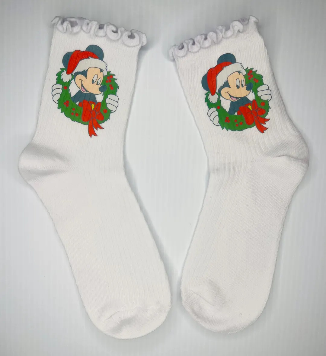 Mouse Christmas Wreath Ruffle Socks - Etsy | Etsy (US)