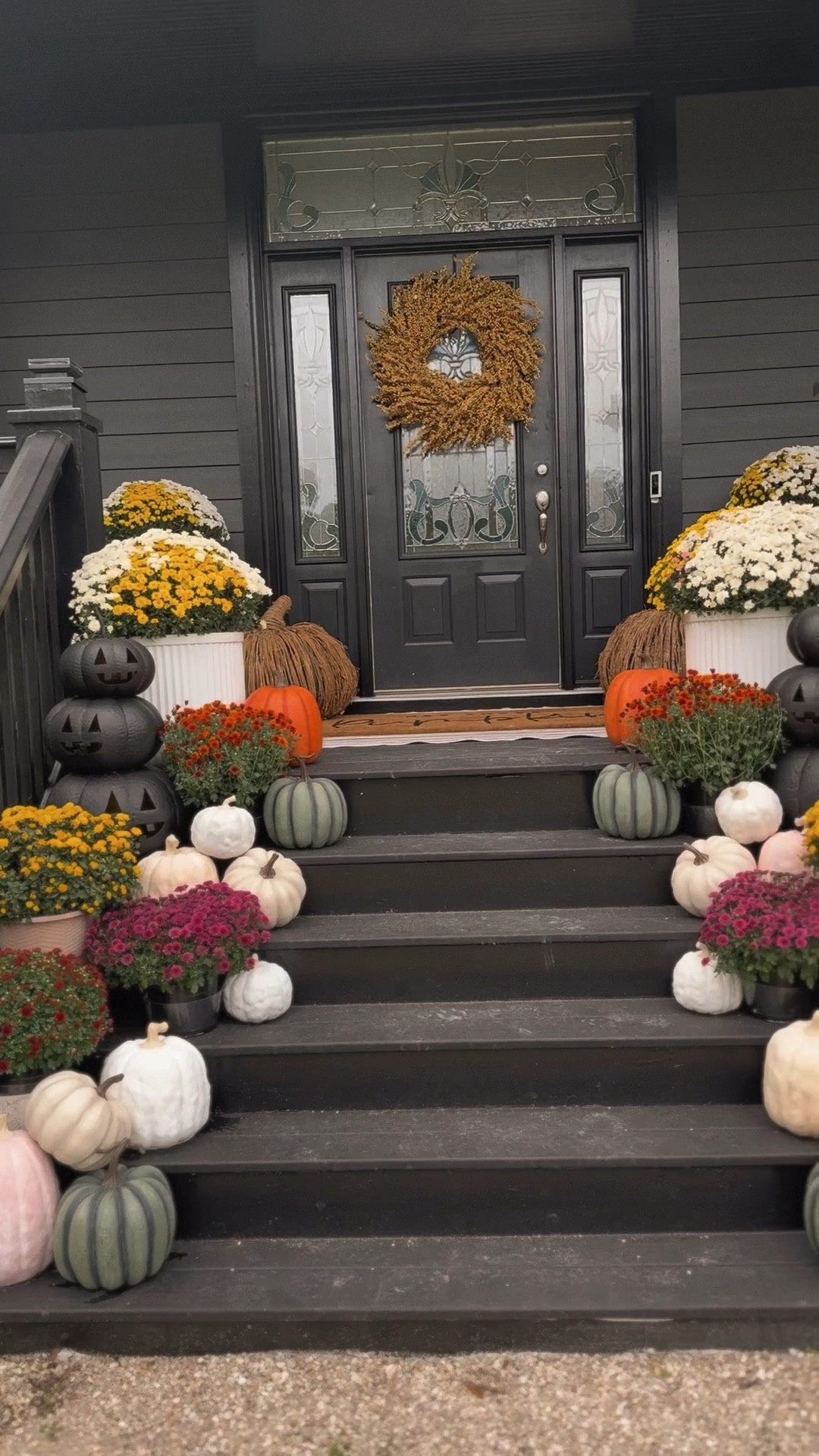 Our first Charleston Fall porch🤎🍂🎃✨ I can’t wait to continue to decorate these steps for many years to come🥹 

Fall decor / faux pumpkins / target / Etsy / pottery barn / cozy patio / florals / Holley Gabrielle / home styling 

#LTKHalloween #LTKVideo #LTKSeasonal