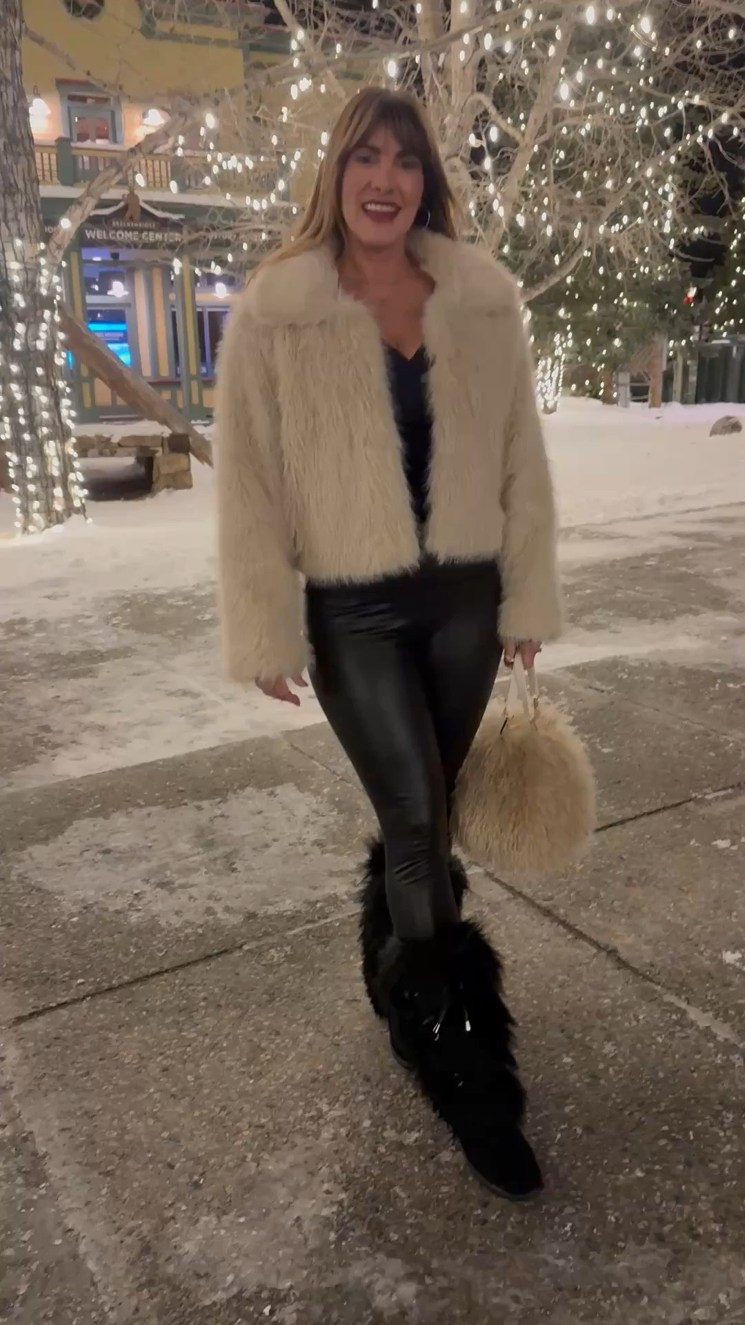 Can’t believe this faux fur is under $20! I’m in love with it! 😍 Wearing size small & comes in 2 colors. 

#LTKGiftGuide #LTKFindsUnder50 #LTKHoliday