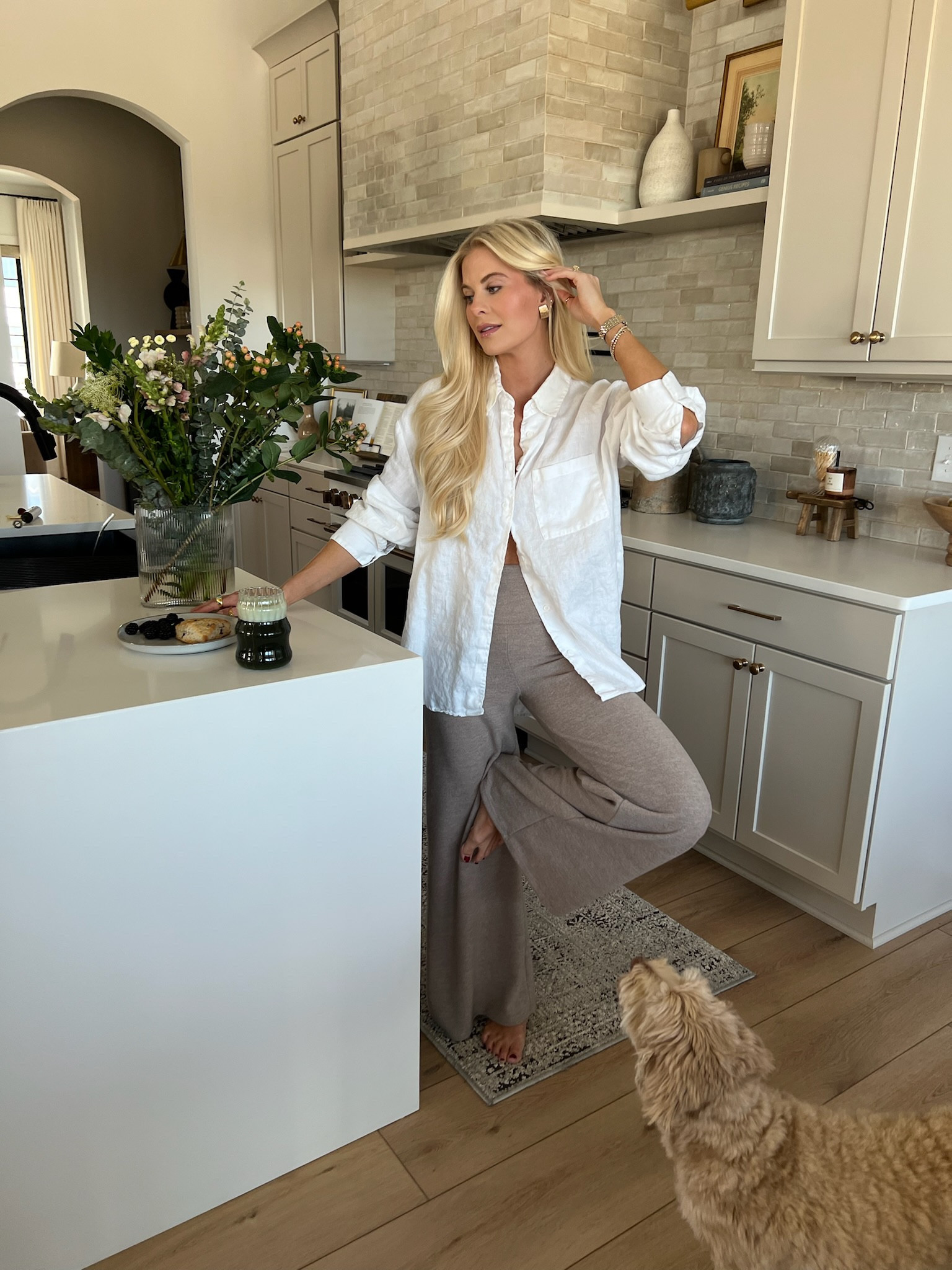 Spring outfit

Small in pants and medium in top.

#kathleenpost #fashionn

#LTKSeasonal #LTKstyletip