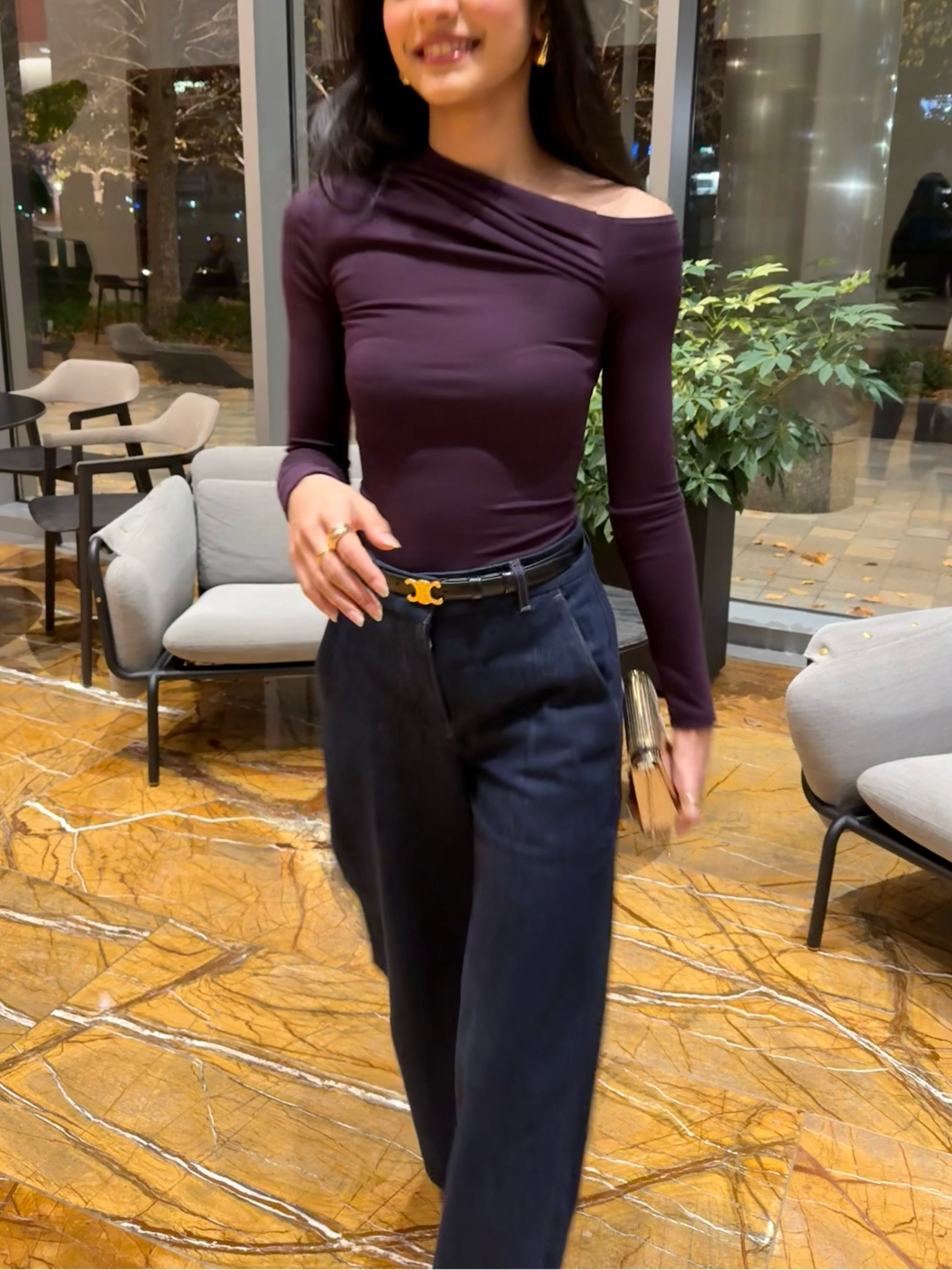 🍷

Aritzia top, Aritzia jeans, easy outfit, wine, purple, date night 

#LTKStyleTip #LTKParties