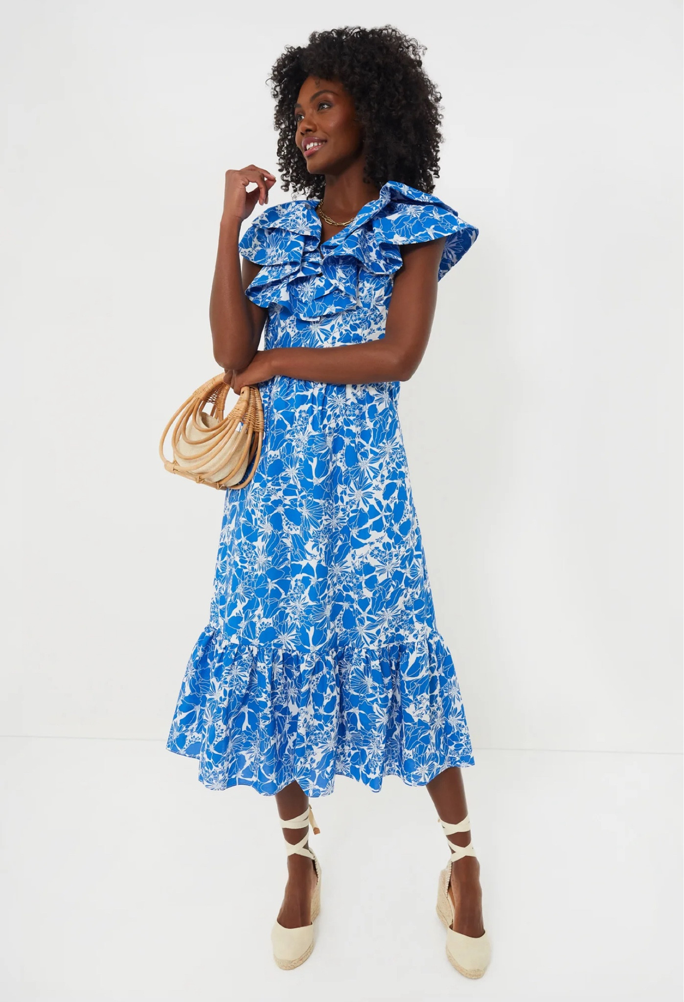 The ultimate wedding guest dress 
Wedding Guest Dress 
Tuckernuck 
blue and white dress 

#LTKwedding #LTKSeasonal #LTKstyletip
