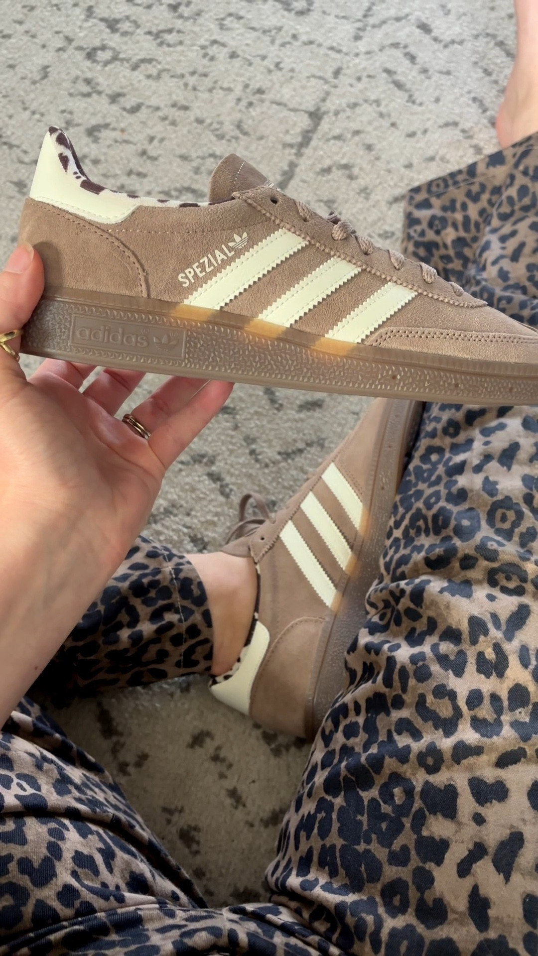 Fall shoes, fall sneakers, adidas, spezial, chalky brown, cow print, fall outfits, fall inspo

#LTKStyleTip #LTKShoeCrush #LTKSeasonal