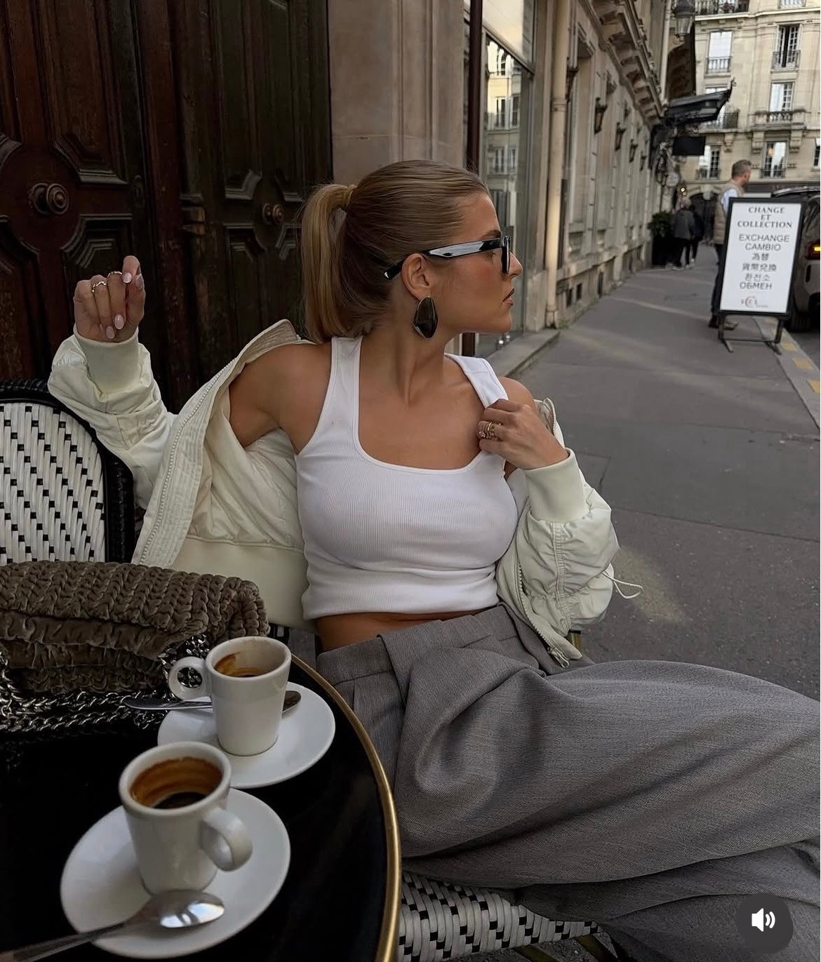 Grey pants 
White tank 

#LTKPetite #LTKBeauty #LTKootd