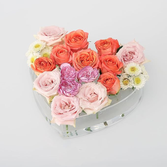 PORPAN Heart Vase, Clear Acrylic Flower Vase for Dining Table, Decorative Vase for Wedding, Aesti... | Amazon (US)