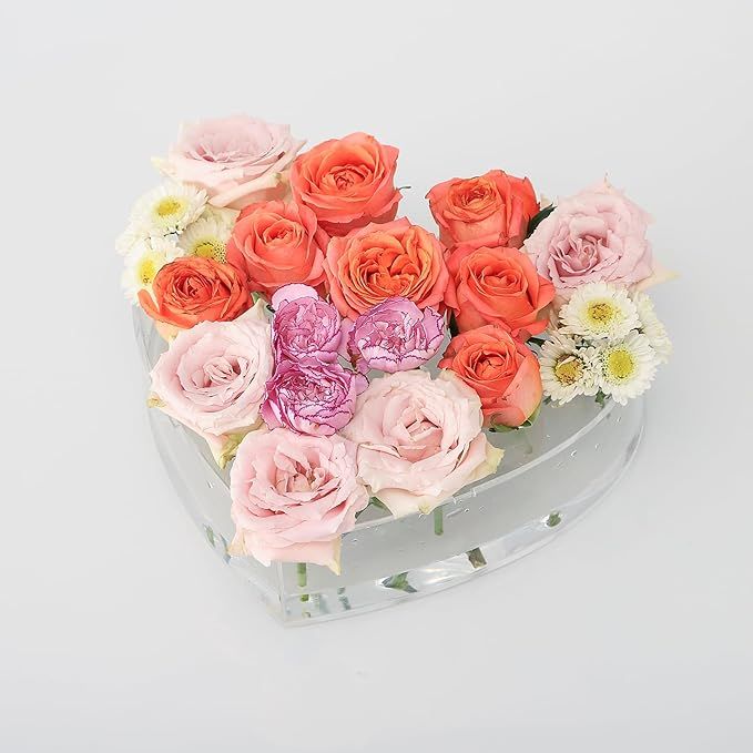 PORPAN Heart Vase, Clear Acrylic Flower Vase for Dining Table, Decorative Vase for Wedding, Aesti... | Amazon (US)