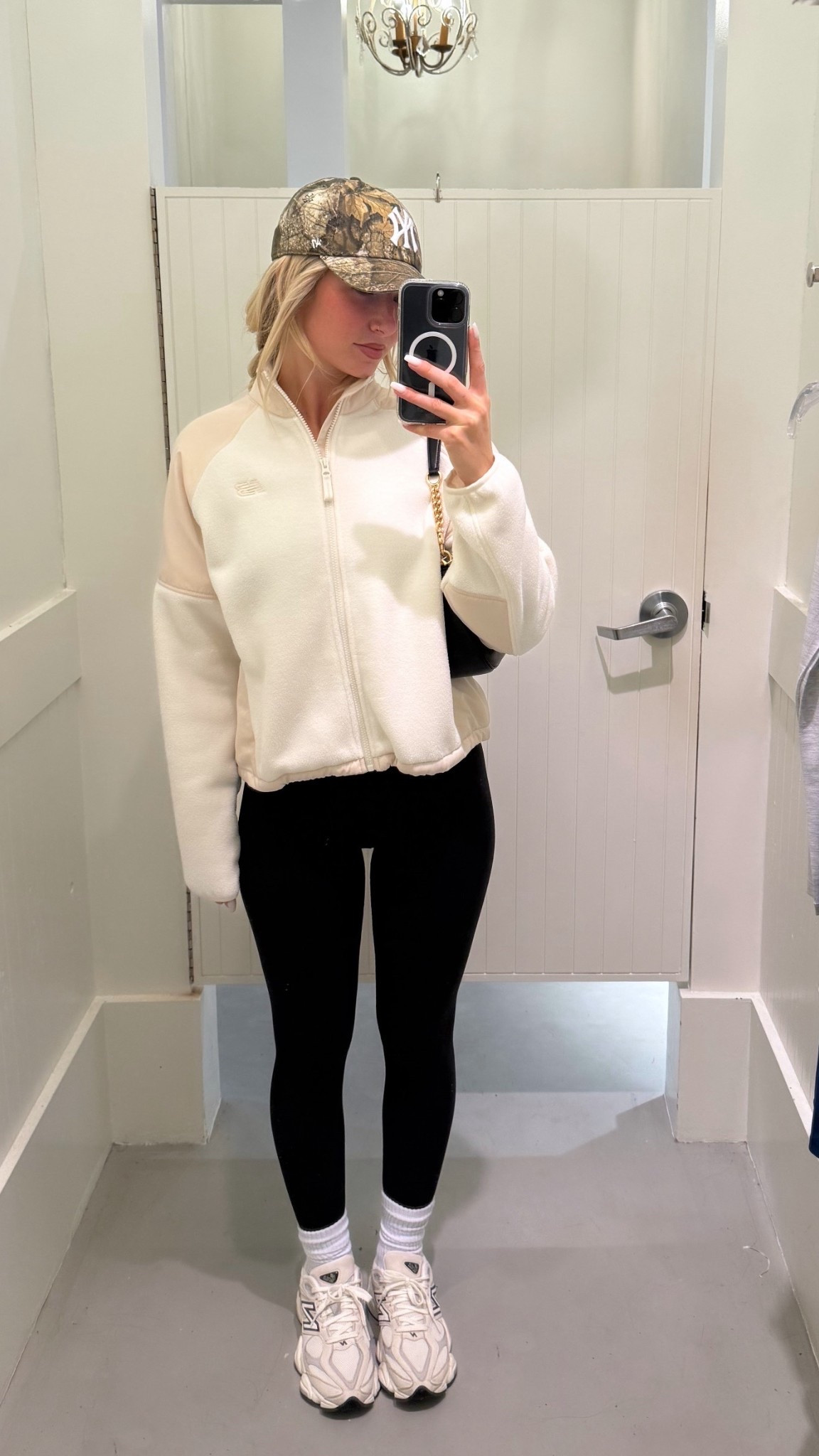 the perfect errands fit 🧸🤍 