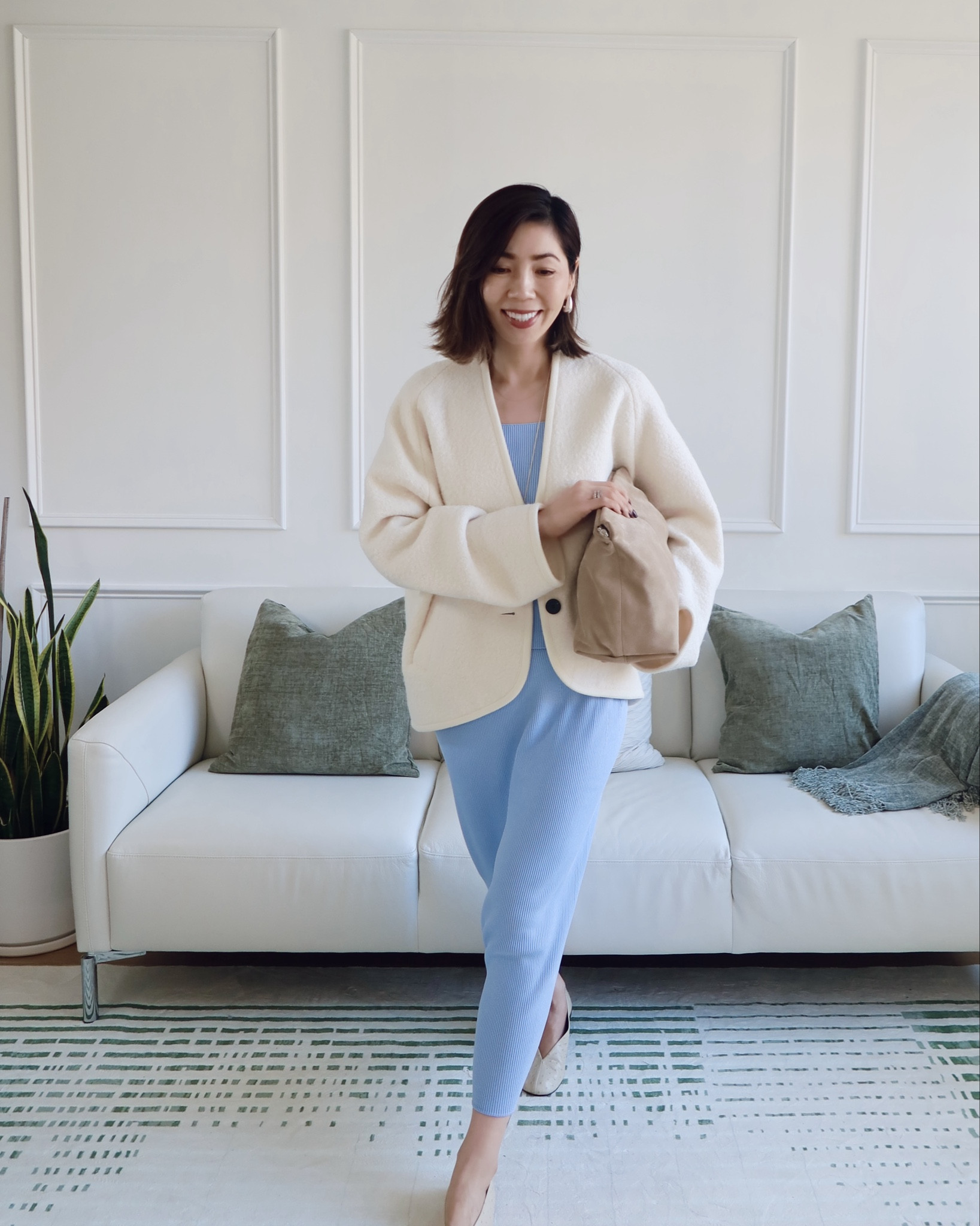 Blue + white  

#LTKOver40 #LTKootd #LTKWorkwear