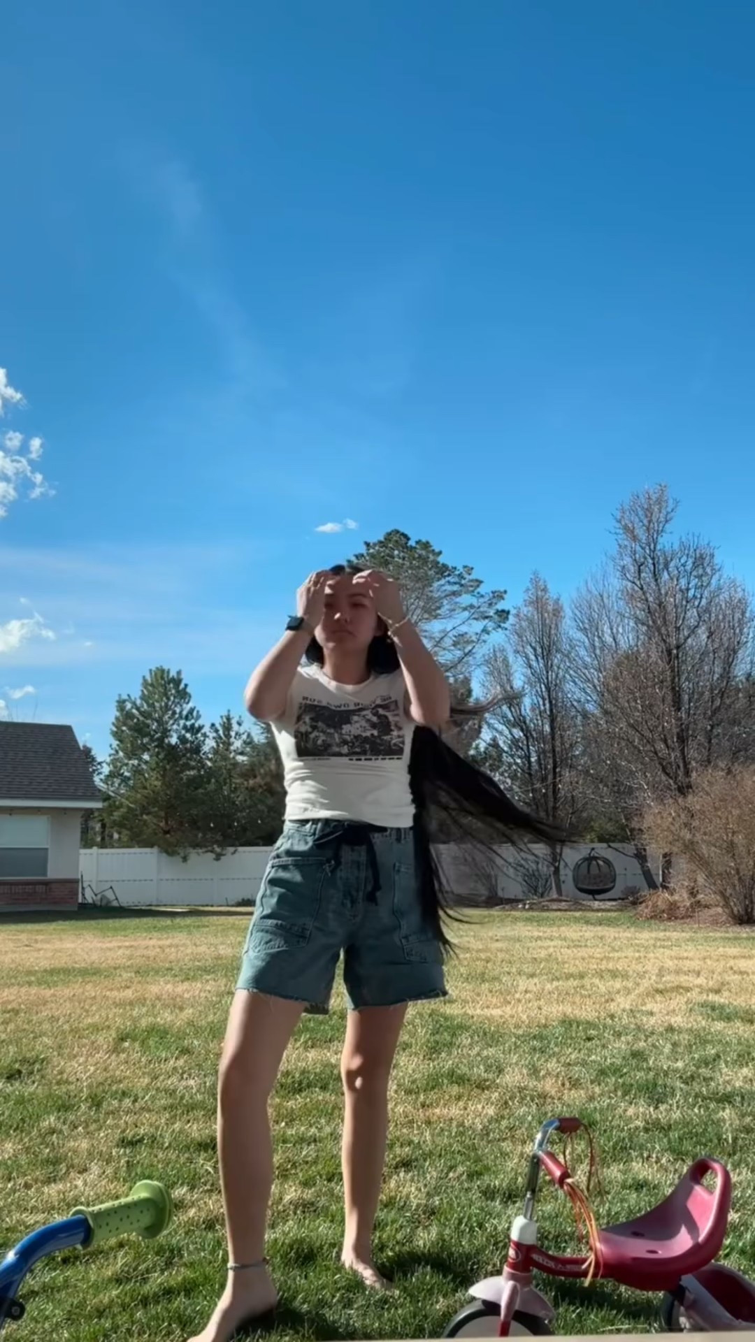 I’m a summer girl through and THROUGH!! I’m loving this warm weather🥰 these are super cute shorts from @shopbohme 😍 

#utah #spring #springweather☀️ #warmweather #summer #summervibes #summergirl #lds #ldsoutfit #outfits #ootd #outfitinspo #outfitoftheday #sunny