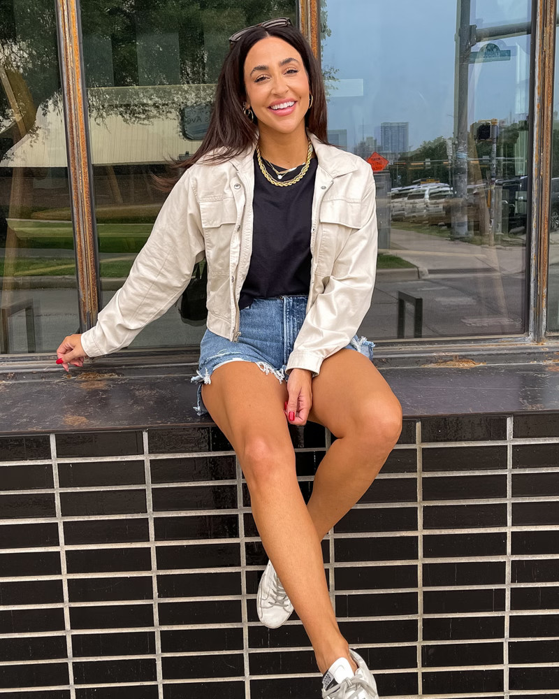 High Rise 4 Inch Mom Shorts | Abercrombie & Fitch (US)