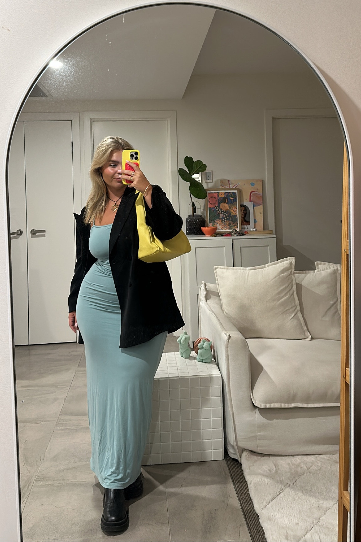 A bit of a casual date night fit 

#LTKmidsize #LTKaustralia #LTKSeasonal