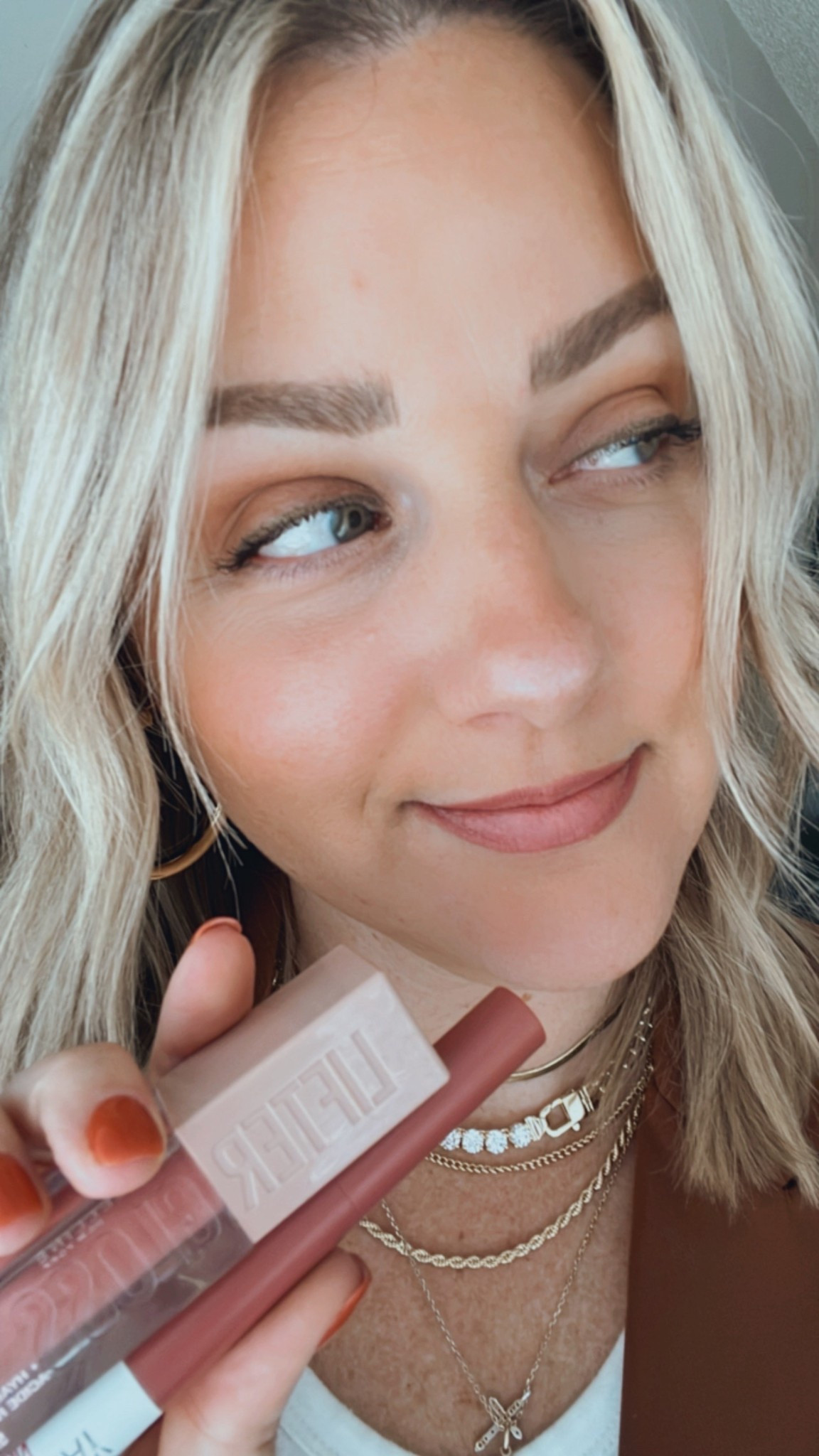 Today’s lip combo: used the Ink Crayon as my liner & topped it with Lifter Gloss as my lip color 💄✨ Linked both for you because this duo = the easiest everyday glam. 

#LTKBeauty #MidsizeStyle #AffordableLuxe

#LTKBeauty #LTKOver40 #LTKStyleTip