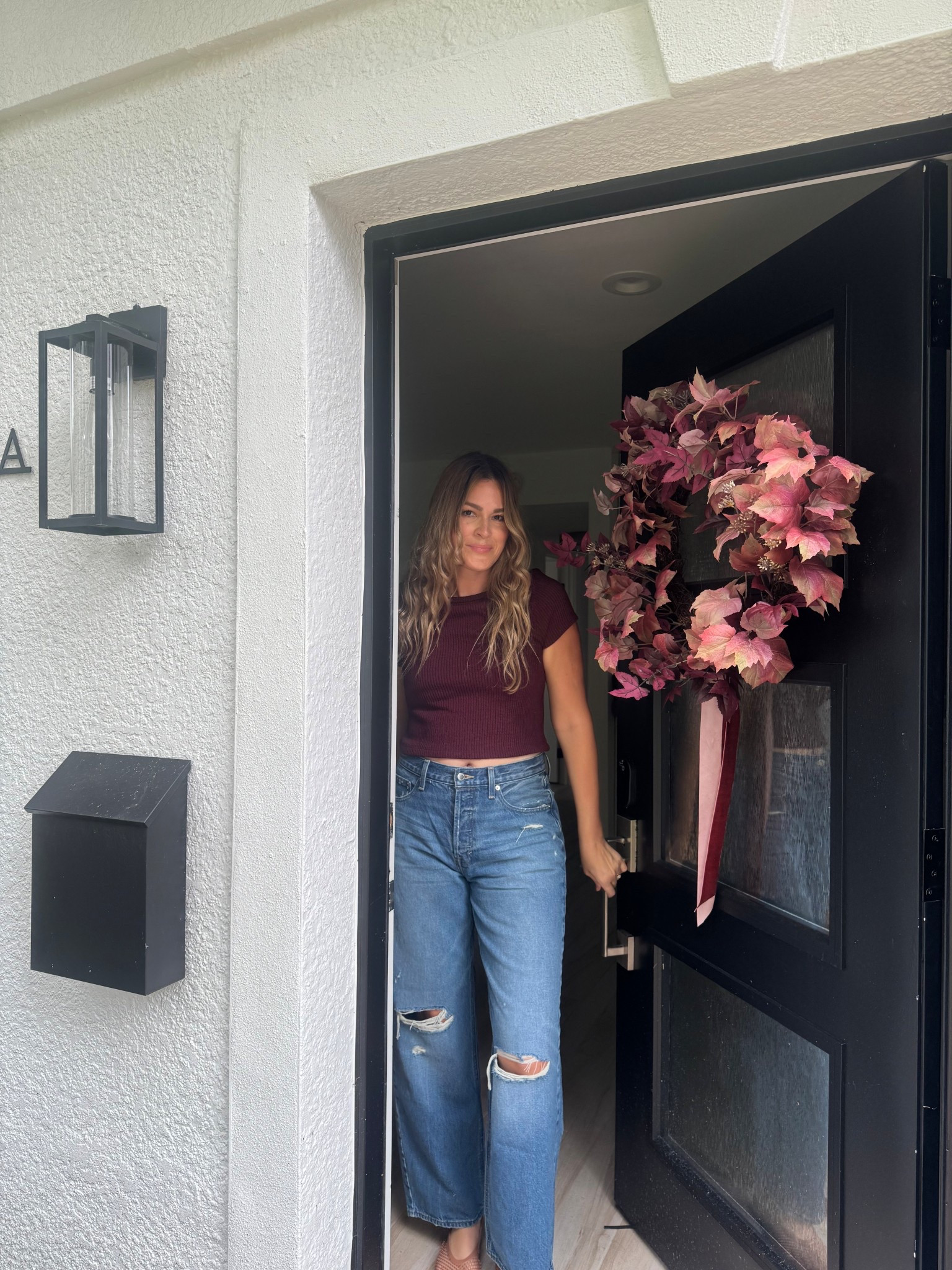 These comfy mid rise jeans! Love this Burgundy top!

#LTKSeasonal #LTKFindsUnder50 #LTKStyleTip