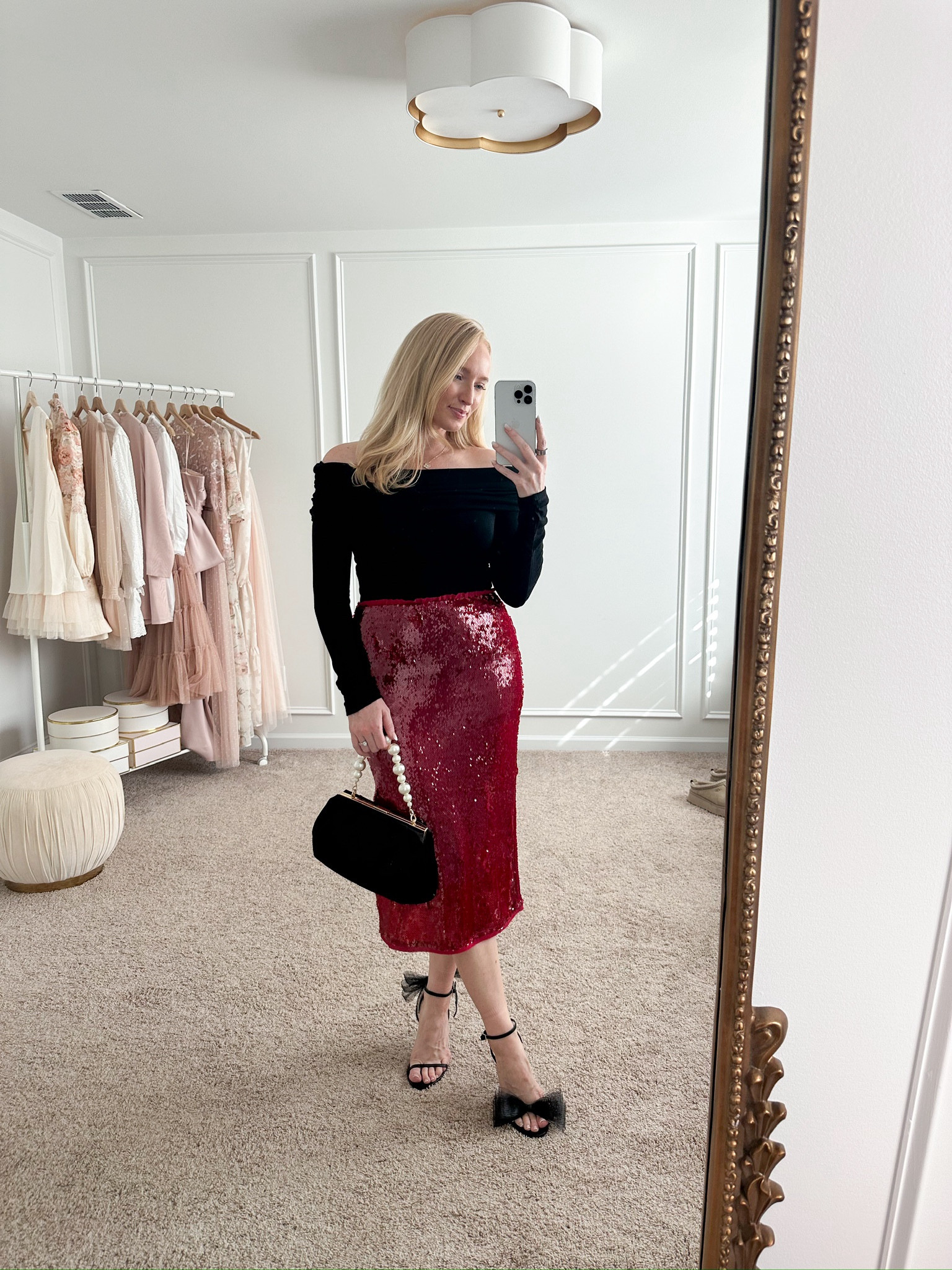 How gorgeous is this holiday outfit from Avara?! Perfect for a holiday party or event. Use my code Amandaj15 for 15% off! Event outfits // holiday outfits // party outfits // Christmas outfits // elevated outfits // shopavara

#LTKSeasonal #LTKHoliday #LTKParties