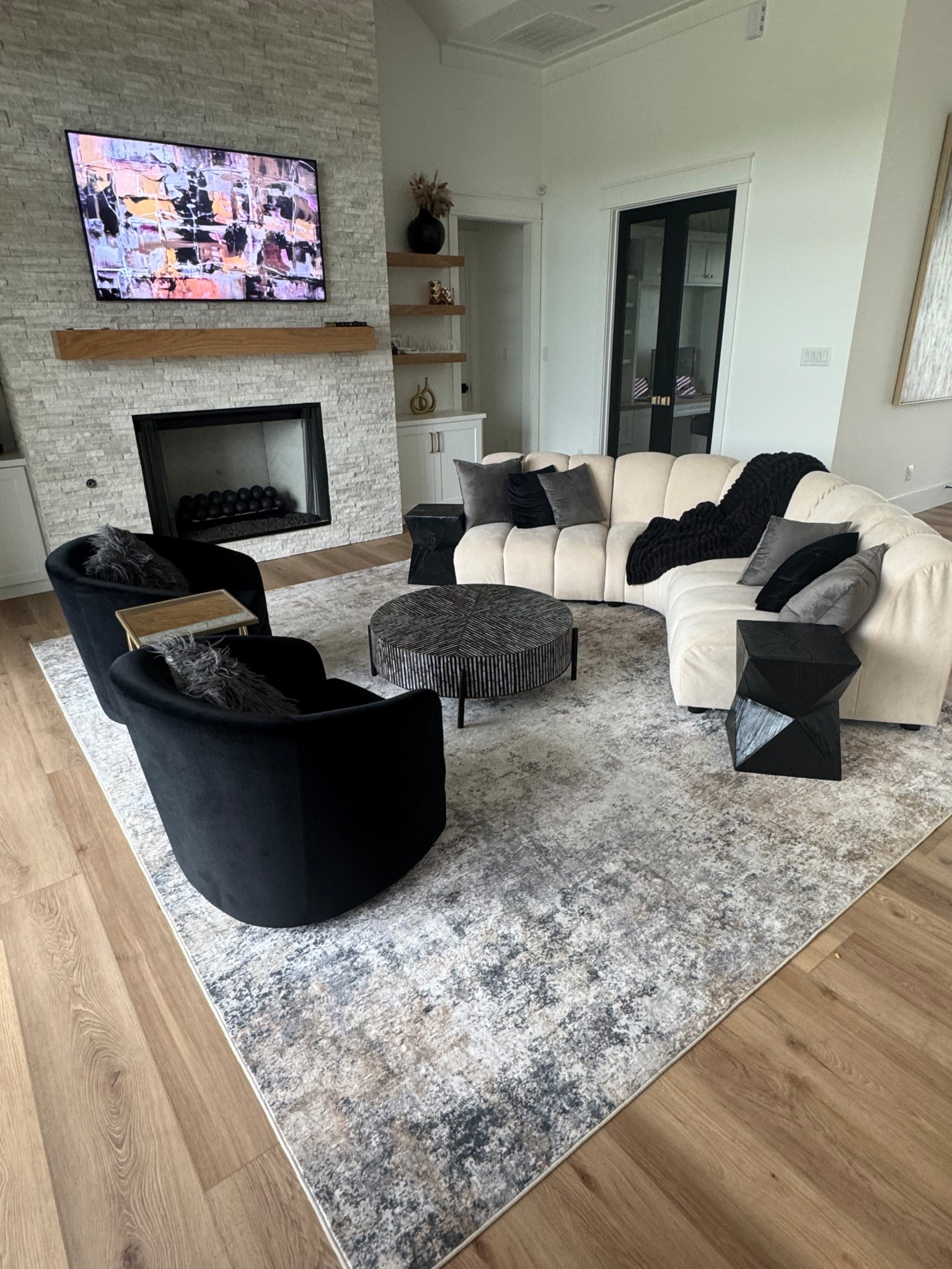 Living room 😍 

#interior #homedecor #interiordesign #livingroom

#LTKHome