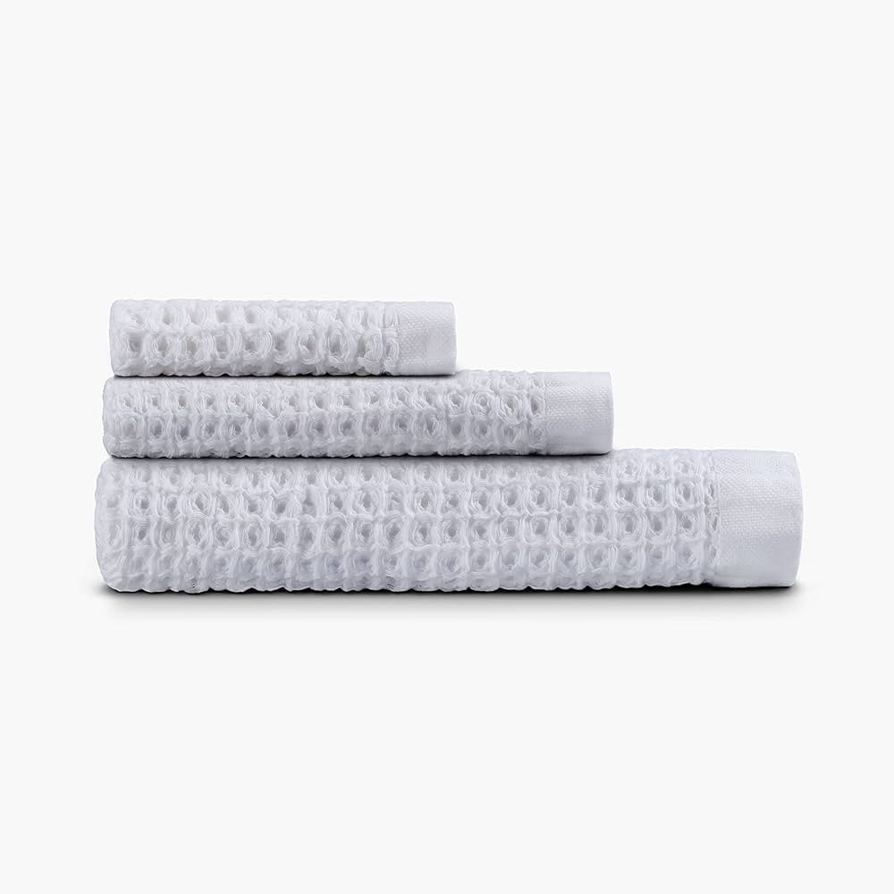 ONSEN Bath Towel Set - Waffle Weave - 3 Piece Bathroom Towel Set - 100% Supima Cotton - Ultra Soft - Quick Drying - Bath Towel (31" x 57"), Hand Towel (16" x 30") & Face Towel (12" x 12") - White | Amazon (US)