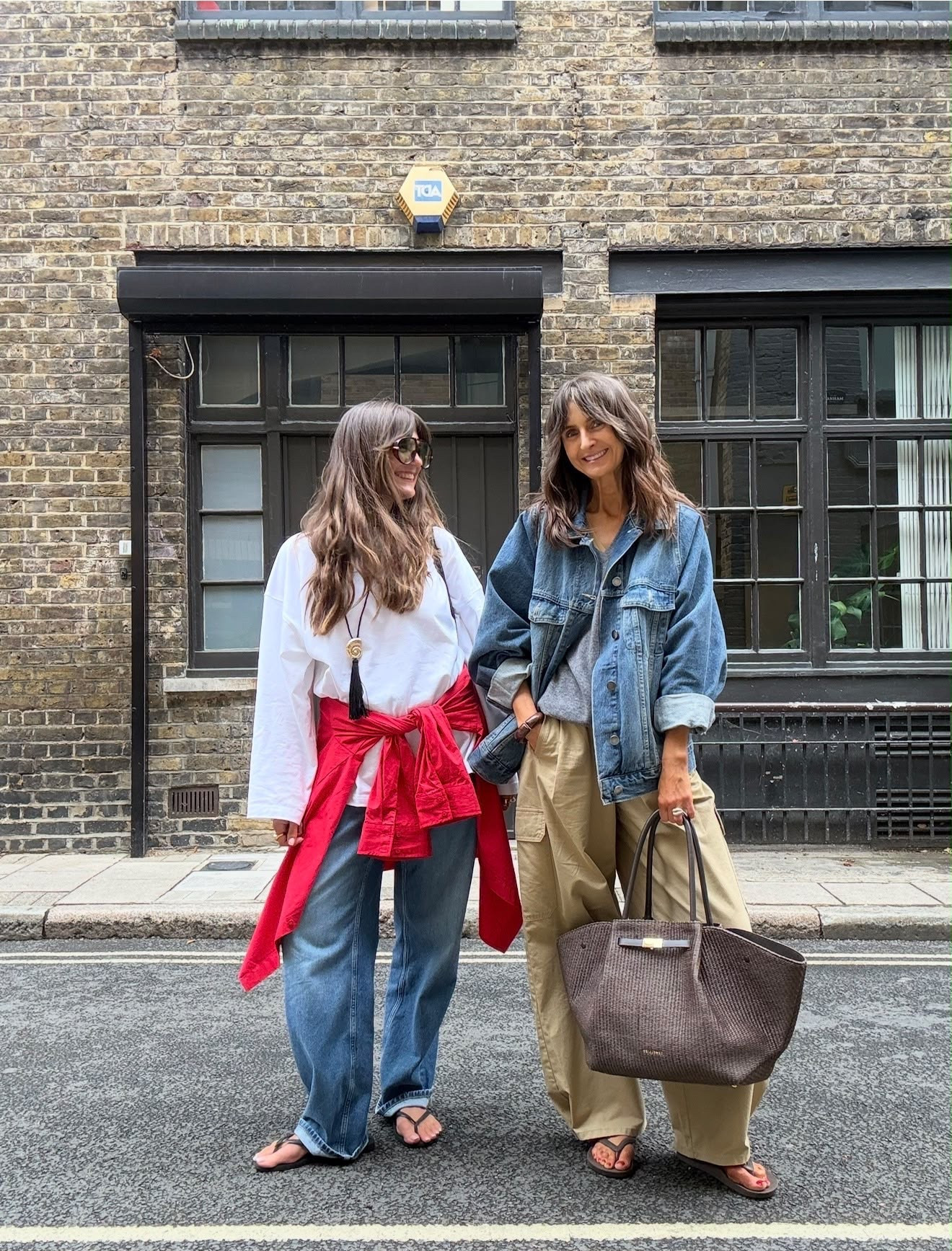 I sized up to a 12 in my jeans and I’m wearing a S in the top

#LTKuk #LTKautumn #LTKjeans