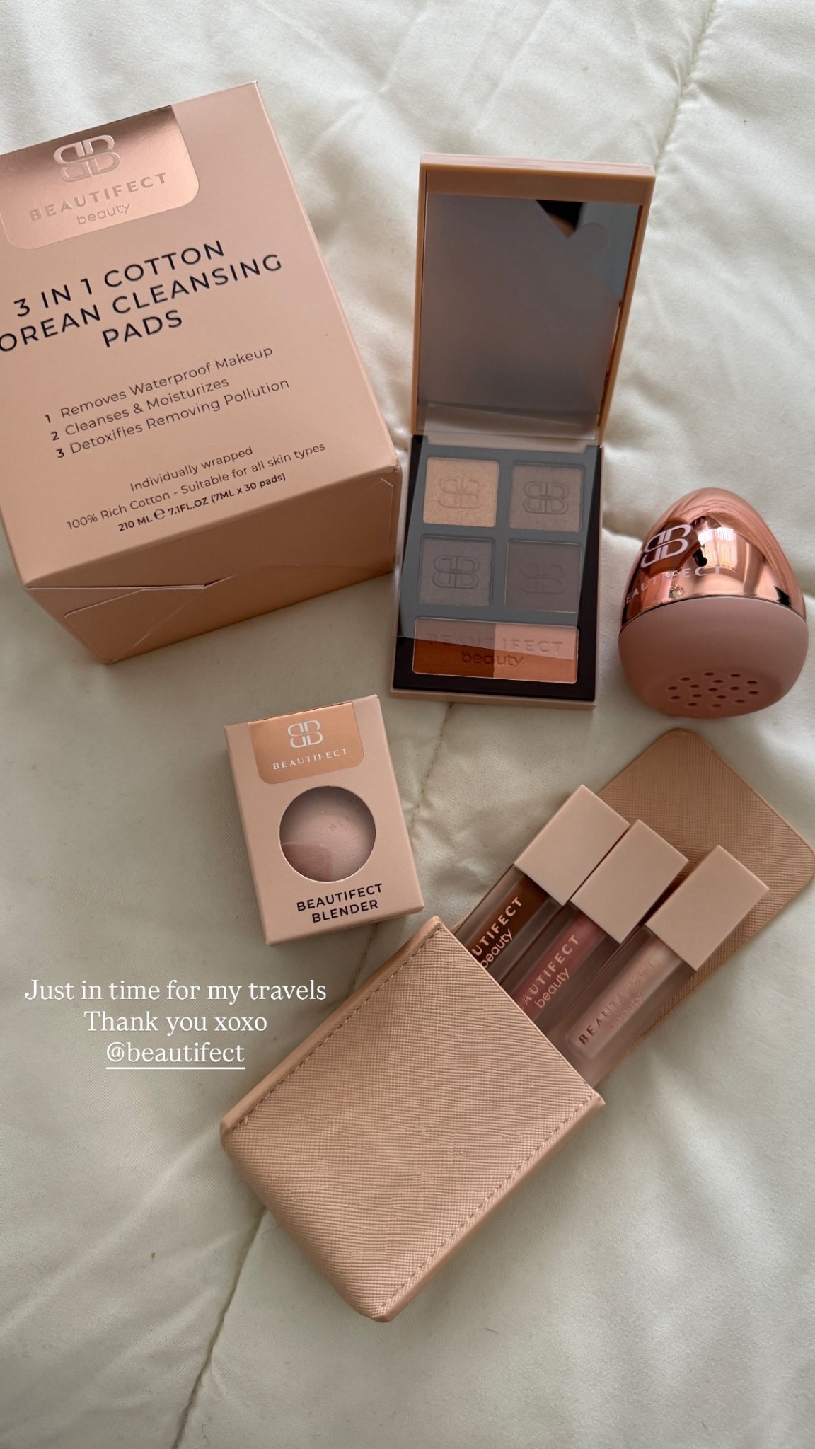 Perfect holiday gift for the beauty girls 

#LTKBeauty #LTKHoliday