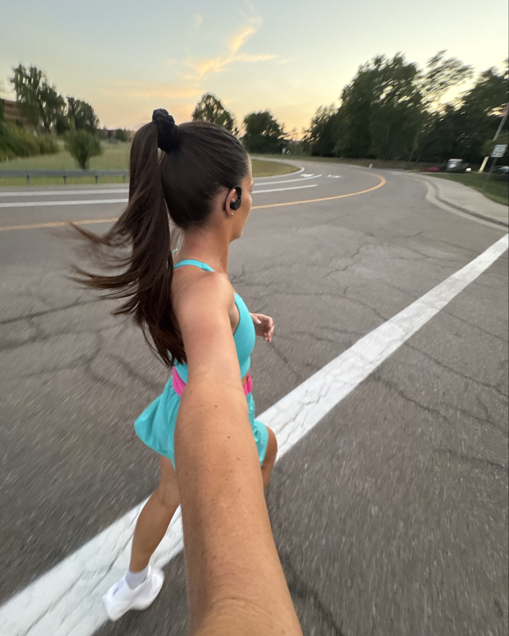 4 mile running fit 🤍 

#LTKActive #LTKSeasonal #LTKBeauty