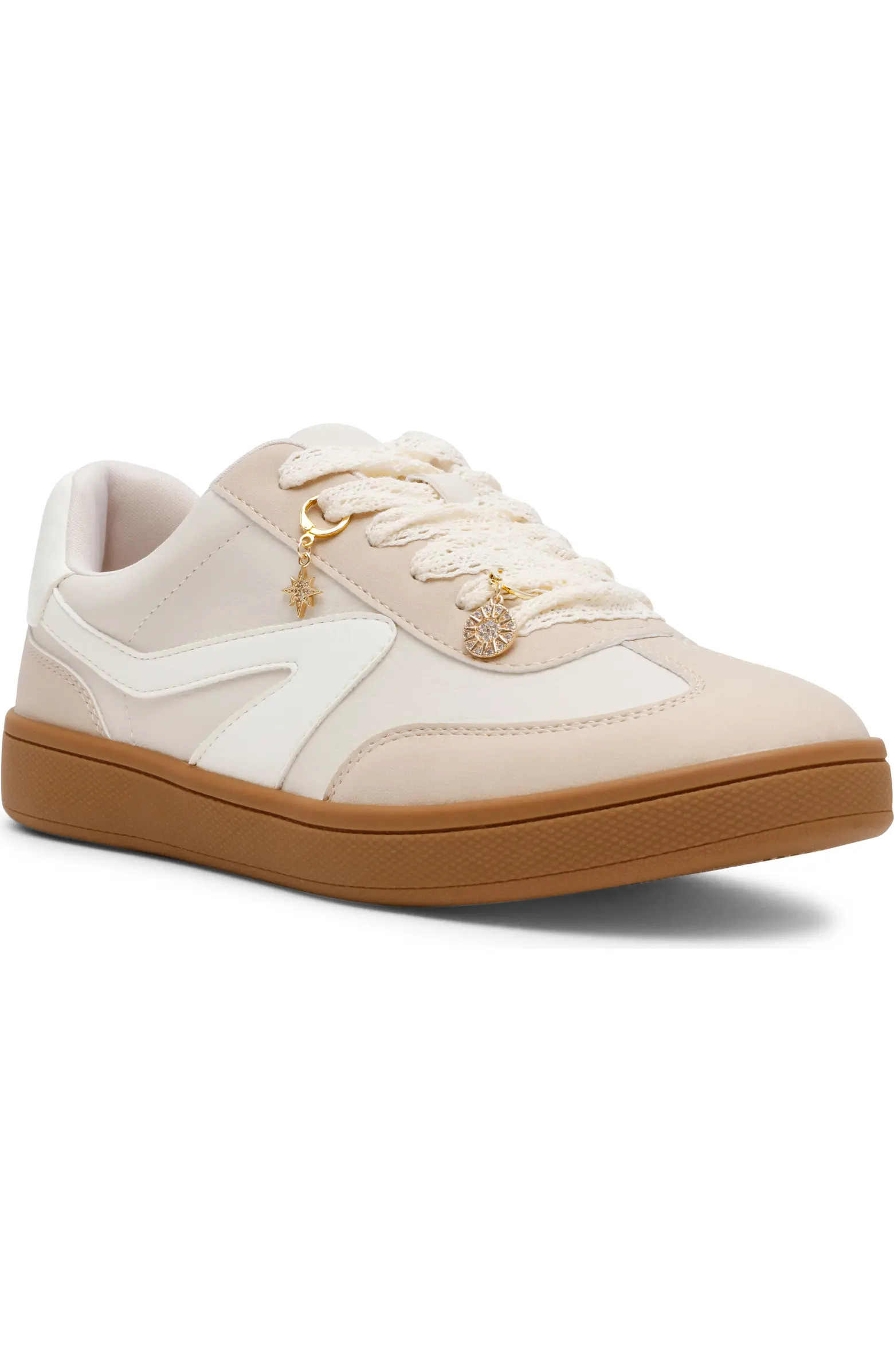 Voyage Sneaker (Women) | Nordstrom Rack