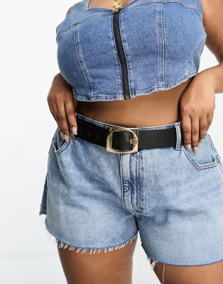 ASOS DESIGN Curve chunky gold buckle belt in black | ASOS (Global)