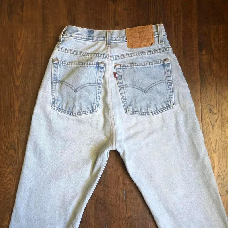 Vintage 90's Levi's Light Wash 550 High Waisted Mom Jeans 24 S/M - Etsy | Etsy (Global)