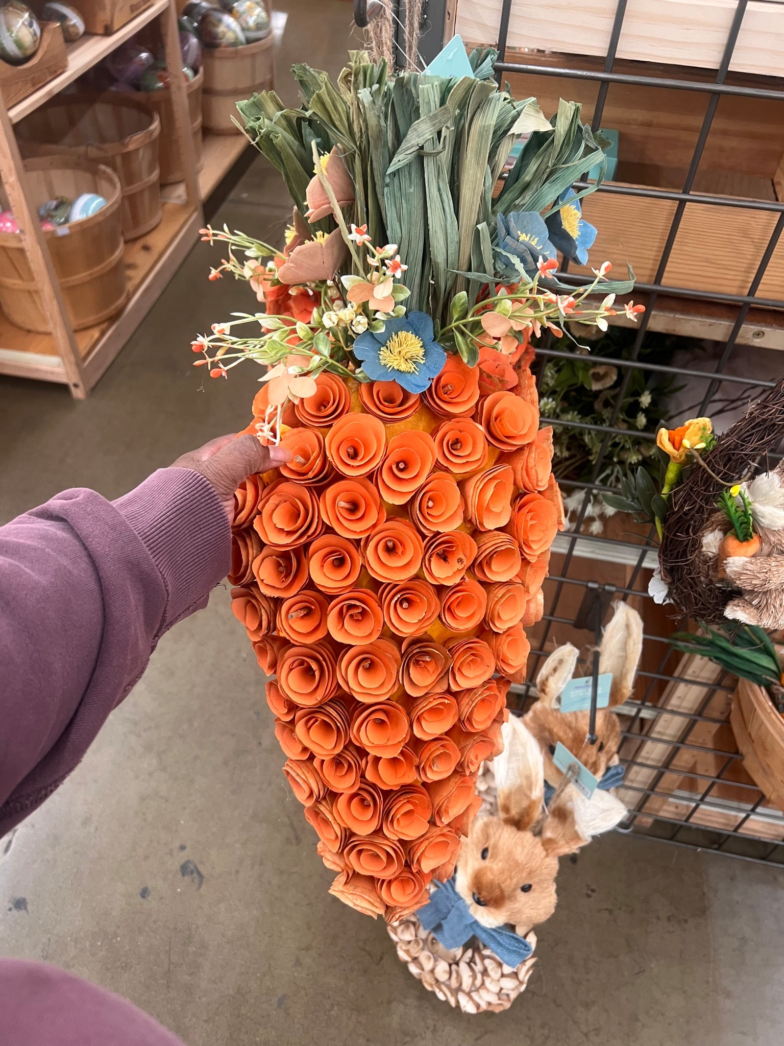 The CUTEST carrot wreath ✨

#LTKHome #LTKSeasonal