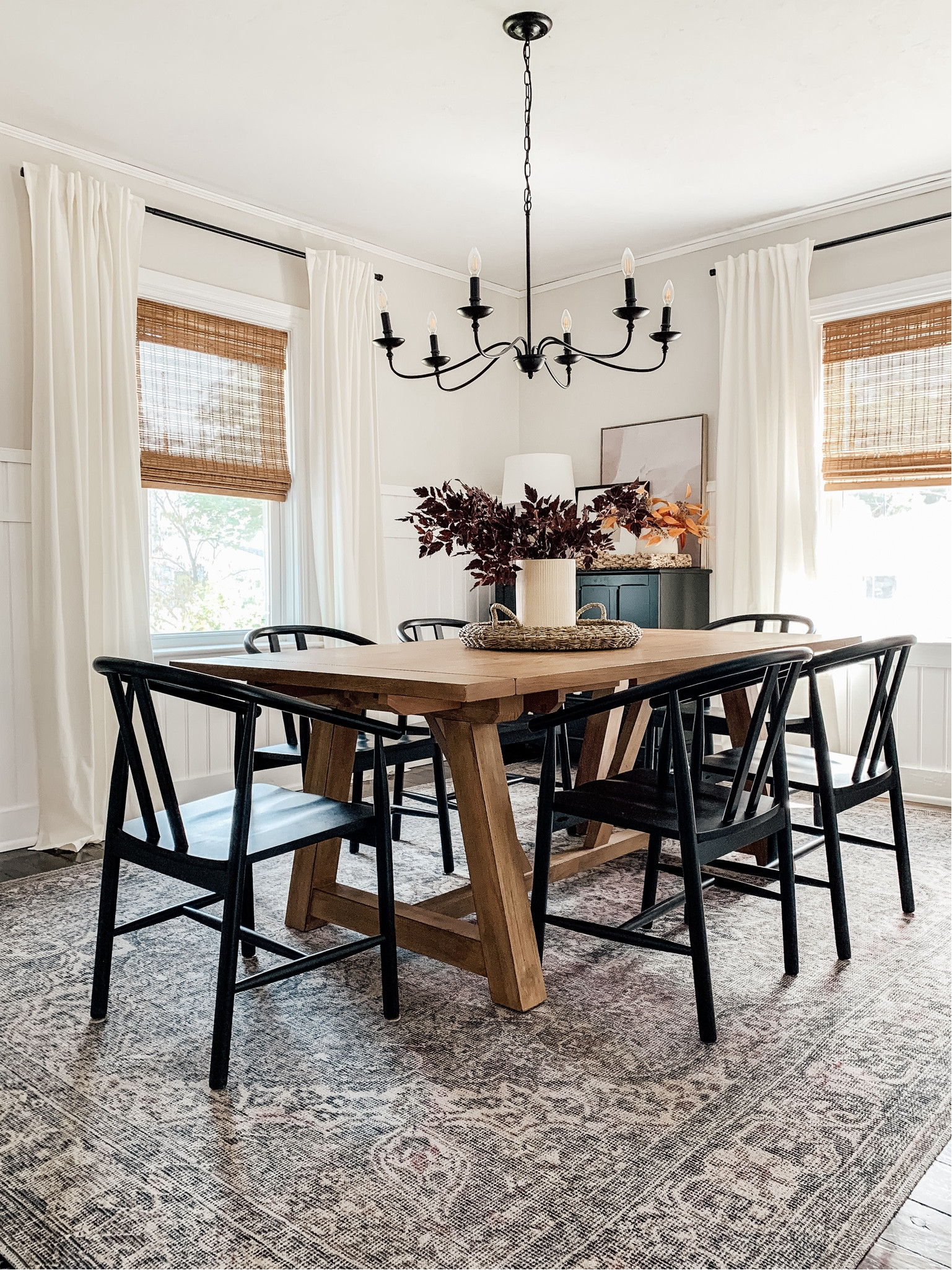Dining Room table and chairs. 

#LTKHome