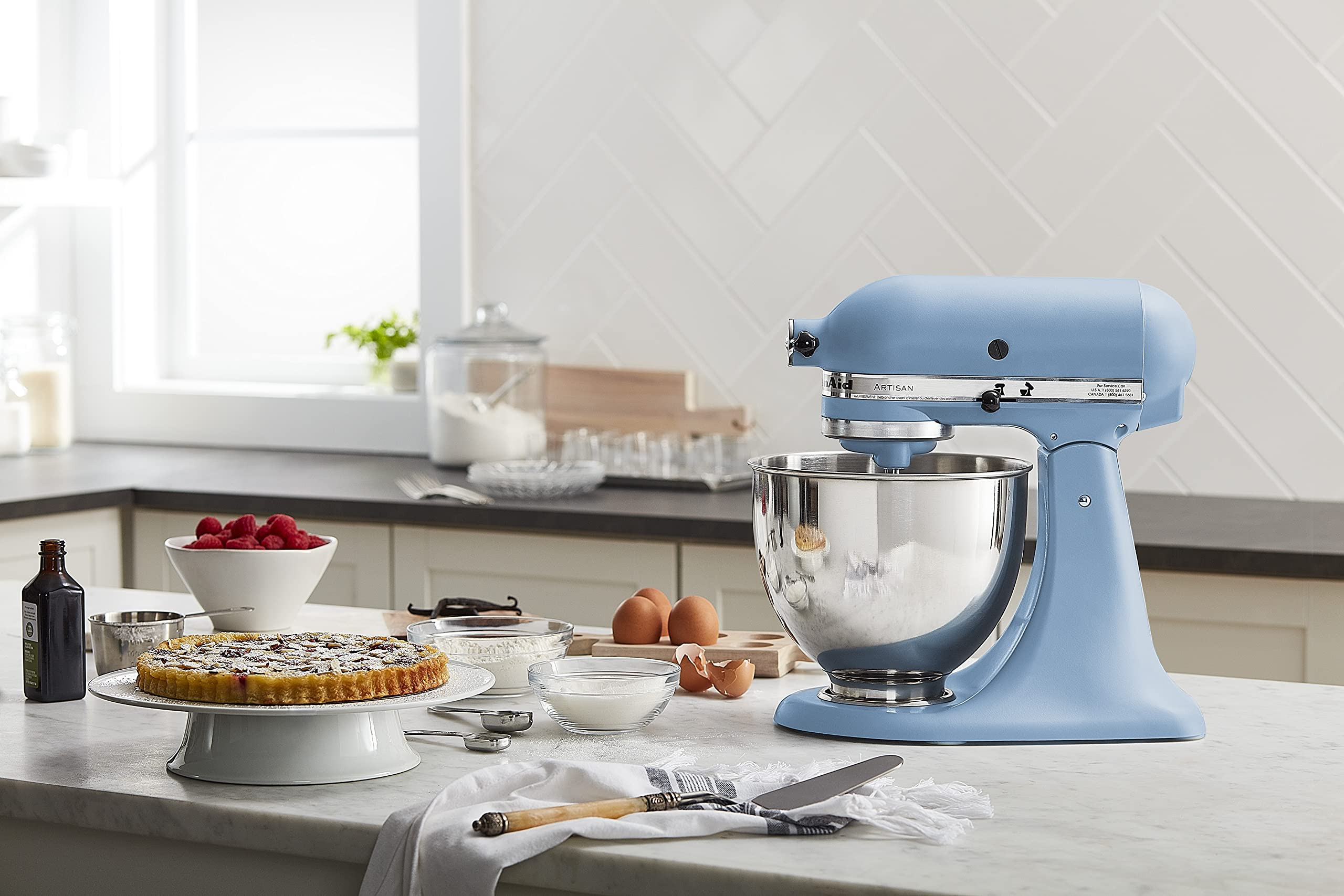 KitchenAid Artisan Series 5 Quart Tilt Head Stand Mixer with Pouring Shield KSM150PS, Blue Velvet | Amazon (US)
