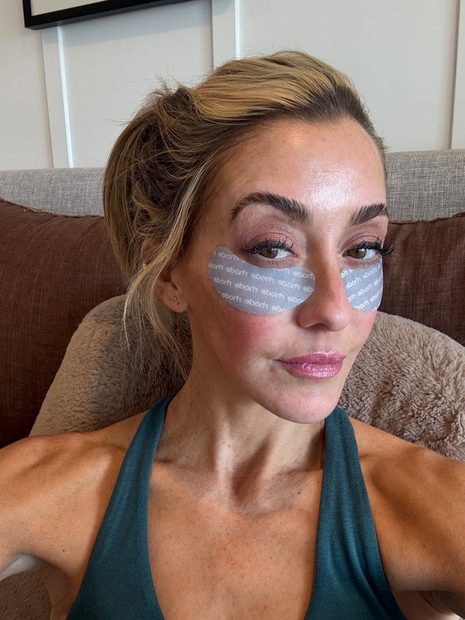 Keeping my under eyes looking bright! Squeezing in self care whenever I can 

#LTKselfcare #LTKdayinmylife #LTKgrwm