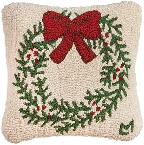 Chandler 4 Corners Artist-Designed Wreath Hand-Hooked Wool Decorative Christmas Throw Pillow (14... | Amazon (US)