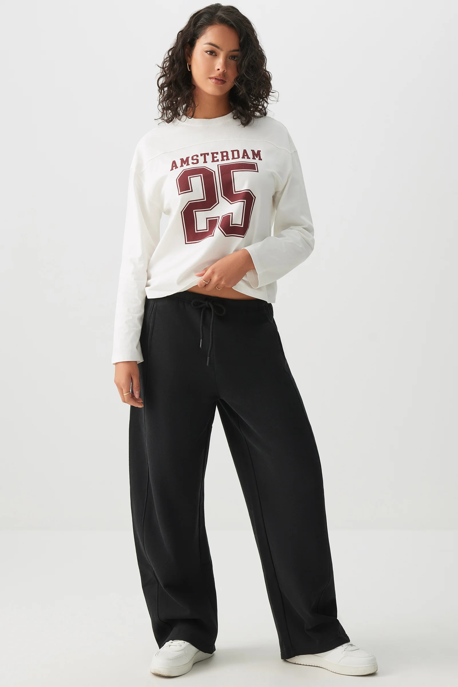 Barrel Leg Sweatpants | Ardene