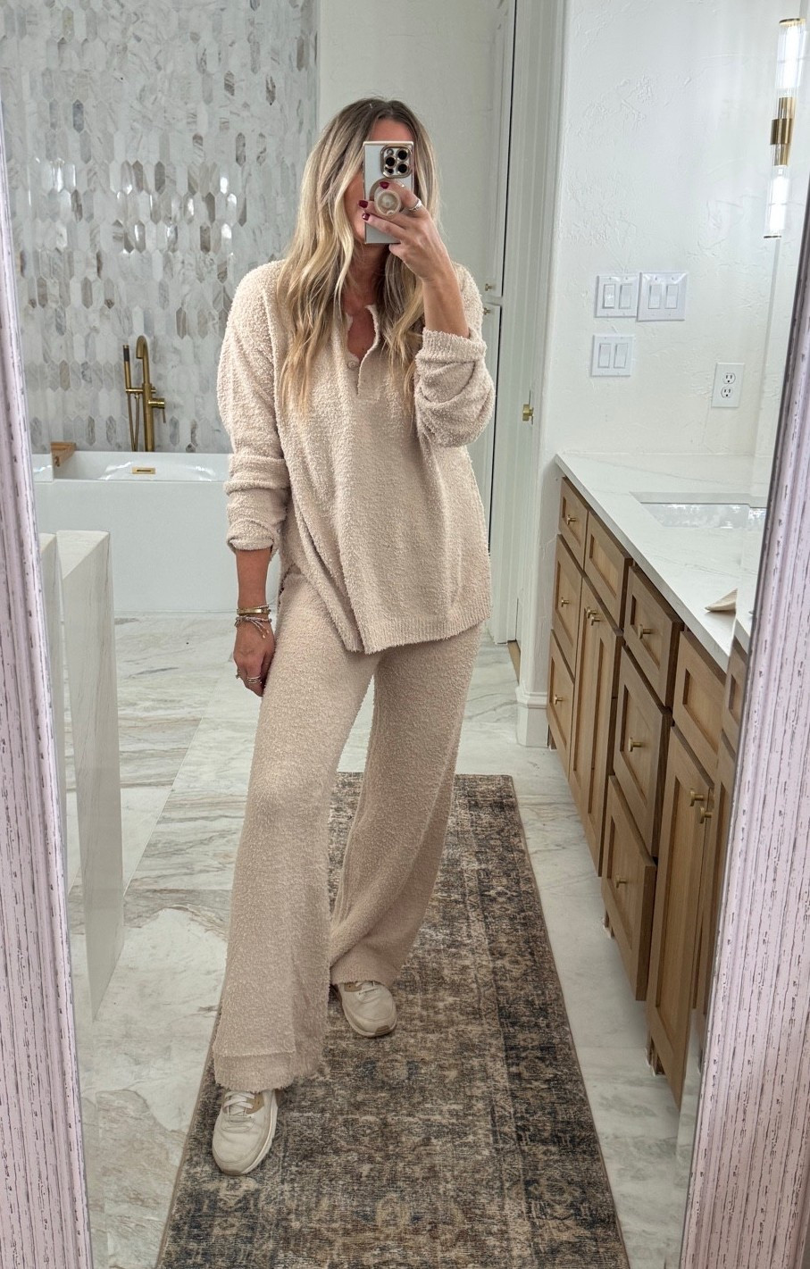 Thanksgiving. Fall boots. Ugg SAVE VS SPLURGE. Looks for less. Daily deal. Black Friday. Gift guide for her. Gift guide for teens. Ugg tazz. Gift guide 2025. Ugg clog. Thanksgiving outfit. Lululemon sale. Gift guide for her.Fits TTS, wear 8. Leggings.
Fall family photos outfits. Holiday pajamas. Christmas pajamas. Christmas pjs. Gift guide for kids. Gift guide for her. Gift guide for the family. Black Friday. Early Black Friday. Cyber week 




#LTKGiftGuide #LTKHoliday #LTKOver40