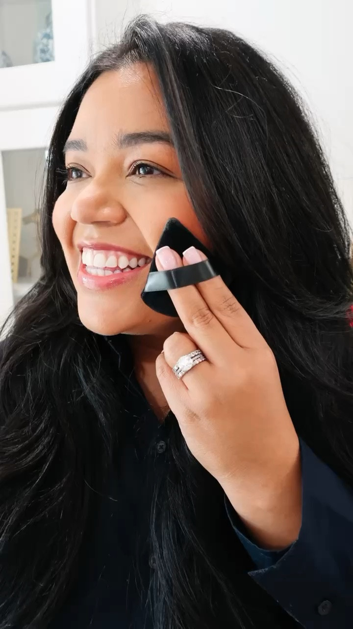 Smiles and Pearls loves these powder puff triangles. They’re perfect for blending and a great stocking stuffer. 

Amazon, Amazon find, amazon find under $10, beauty finds, stocking stuffers for her under $10, gifts for her, gifts for teens, gift for tweens, stocking stuffers, beauty finds, amazon beauty, makeup essentials

#LTKPlusSize #LTKxPrimeDay #LTKBeauty