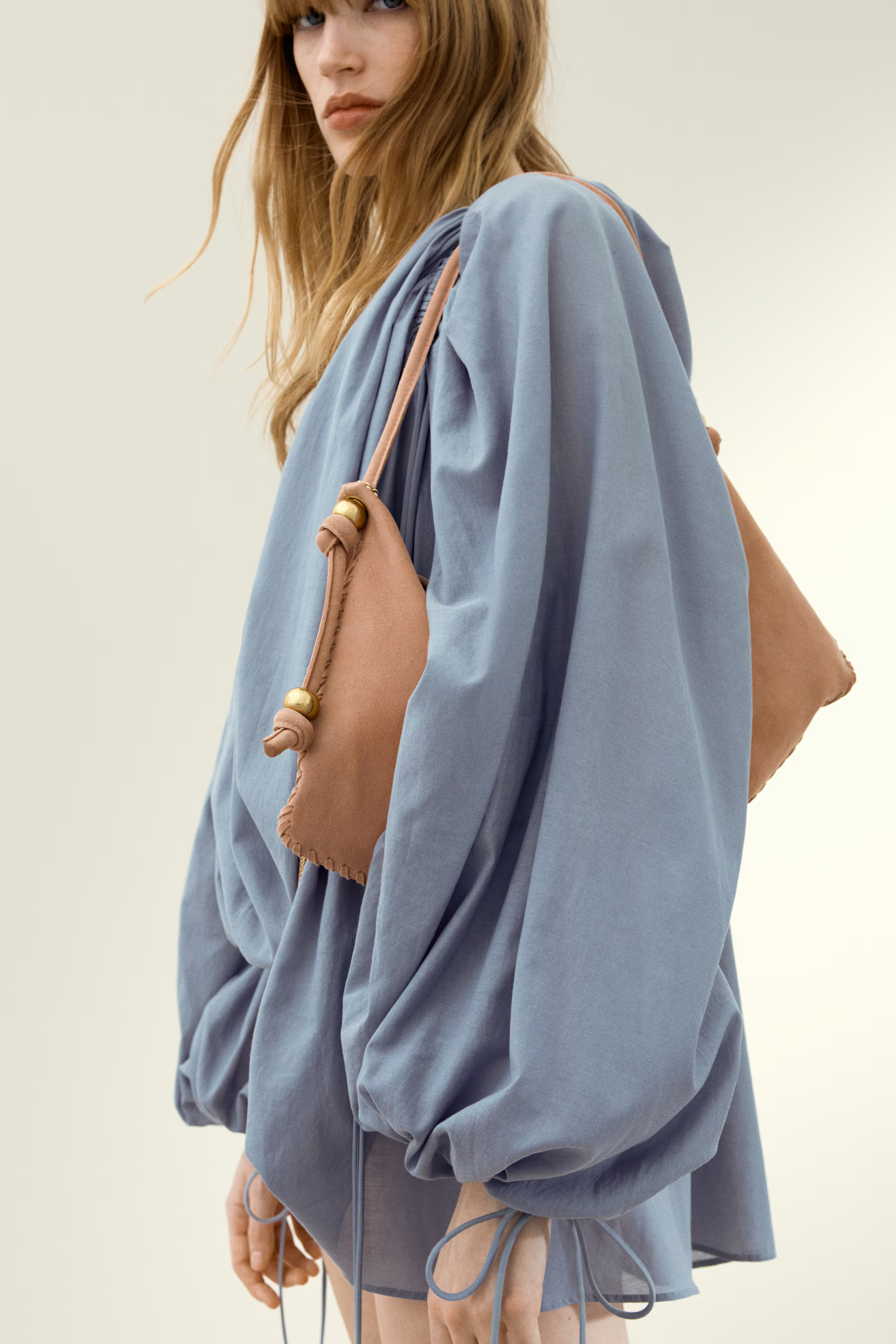 Bluse mit Ballonärmeln | H&M (DE, AT, CH, NL, FI)