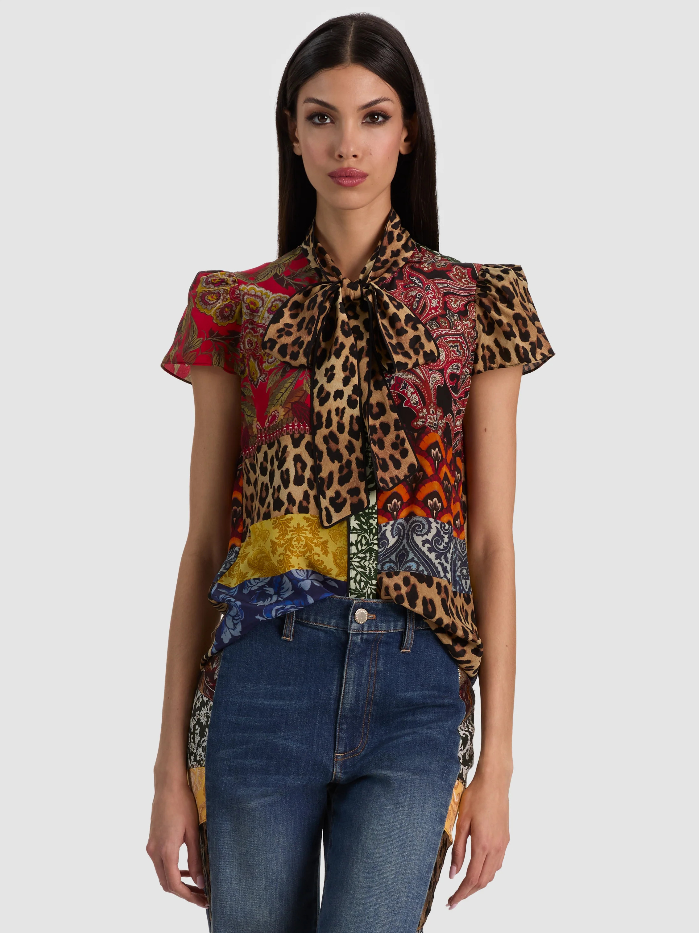 JEANNIE PIPED BOW CLLR CAP SLV BTN DWN in OFF THE GRID SM | ALICE + OLIVIA | Alice + Olivia