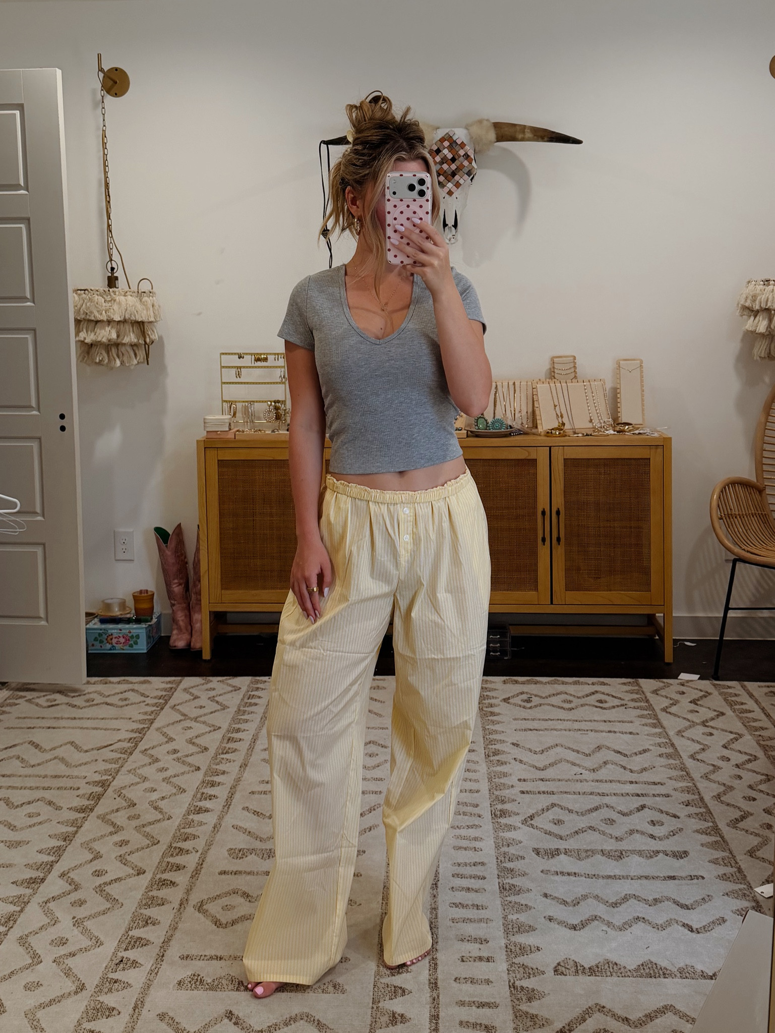 Loving these pants for summer, part of a set and the butter yellow color is perfect 
 

 
 
Women’s fashion, casual outfits, ootd, summer outfit, linen pants, vacation outfit 

#LTKTravel #LTKgrwm #LTKootd
