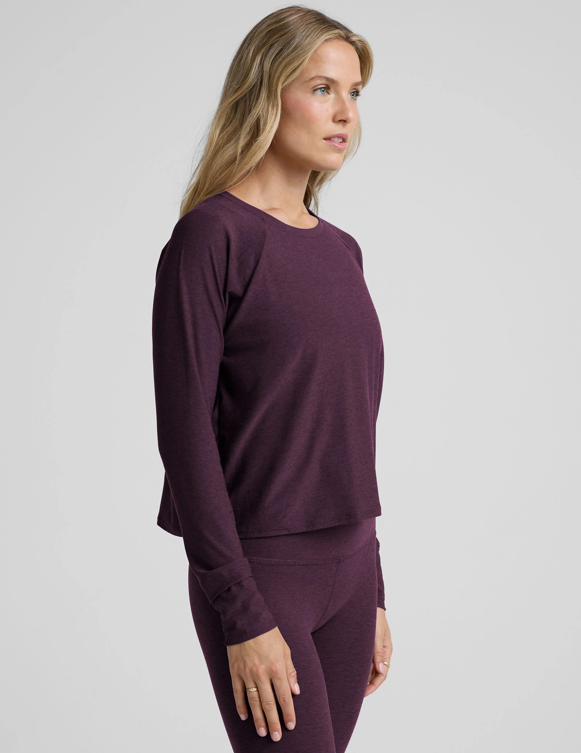 Featherweight Daydreamer Pullover | Beyond Yoga | Beyond Yoga