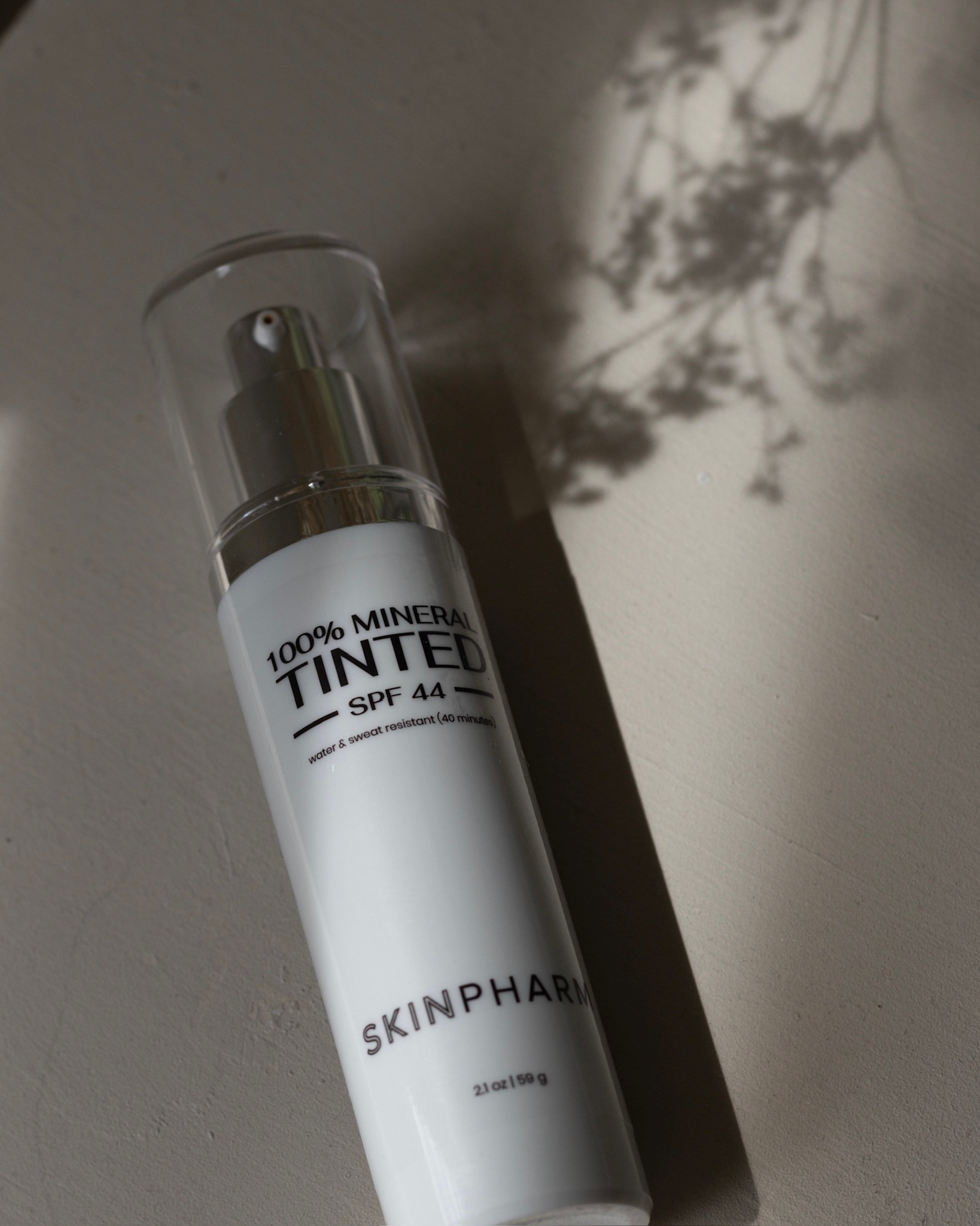 Every Day Sun Protection. 

My 2 favorite SPFs for everyday use. 

- Sheer SPF cream, for the days I'm going makeup free and I just want a little layers of color to even my skin tone and add a touch of glow;
- Clear SPF cream, for the days I wear make up. 

 #LTKOver40 #LTKBeauty