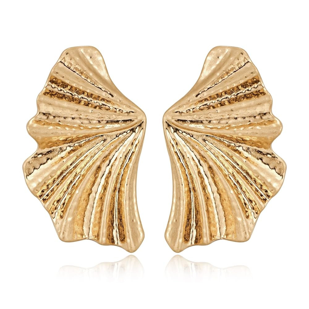 LILIE&WHITE Conch Sell Gold Earrings - Women's Love Knot & Angel Wings Stud Earrings | Amazon (US)