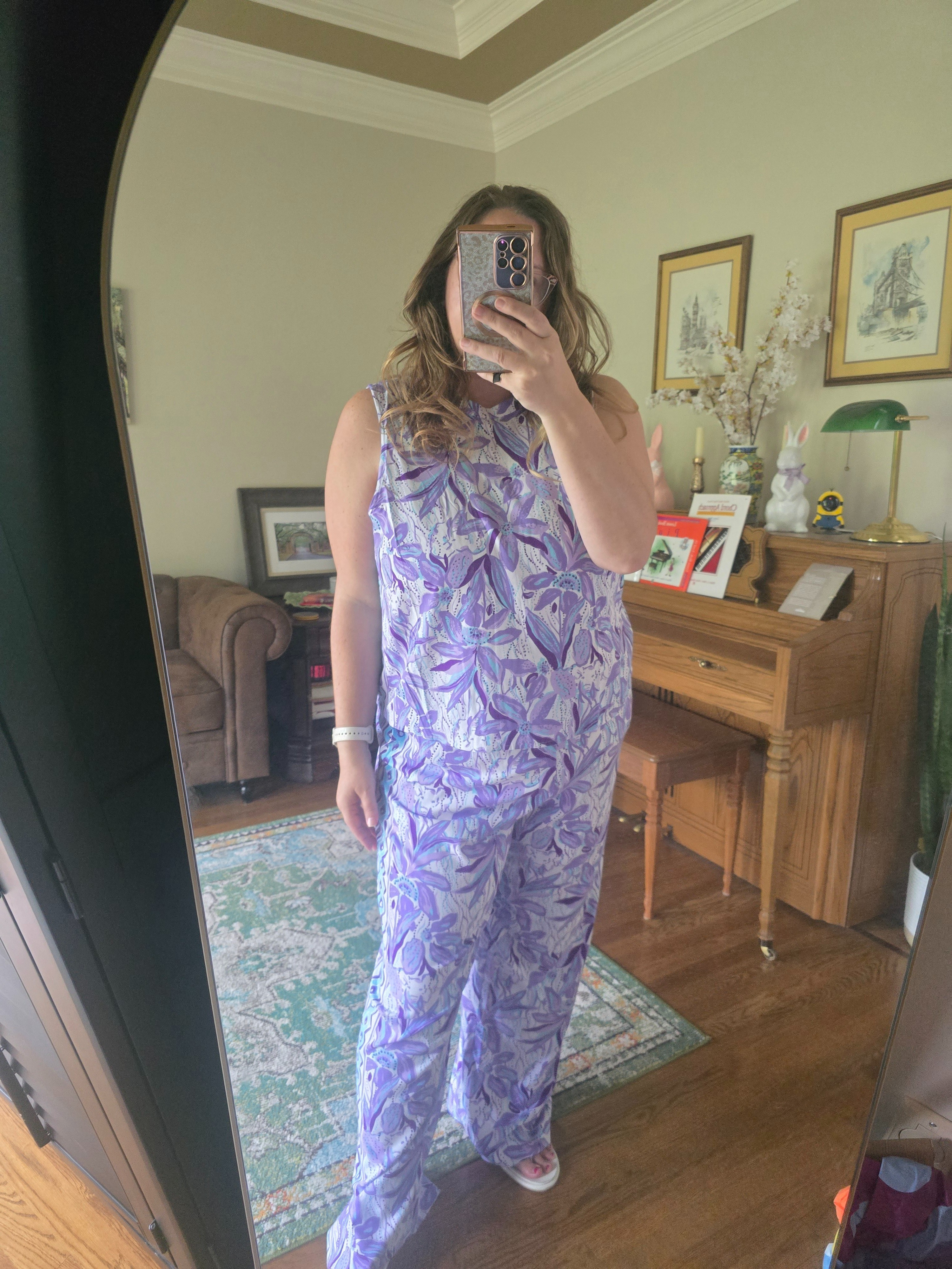 I need @lillypulitzer to make more of these sets ASAPI would wear this #lillytuxedo to work every day lol #livinglargeinlilly Size XL topSize XXL bottom but I think could do an XL now#lillytryon #workweek #lillypulitzer #summer 

#LTKSeasonal #LTKWorkwear #LTKPlusSize