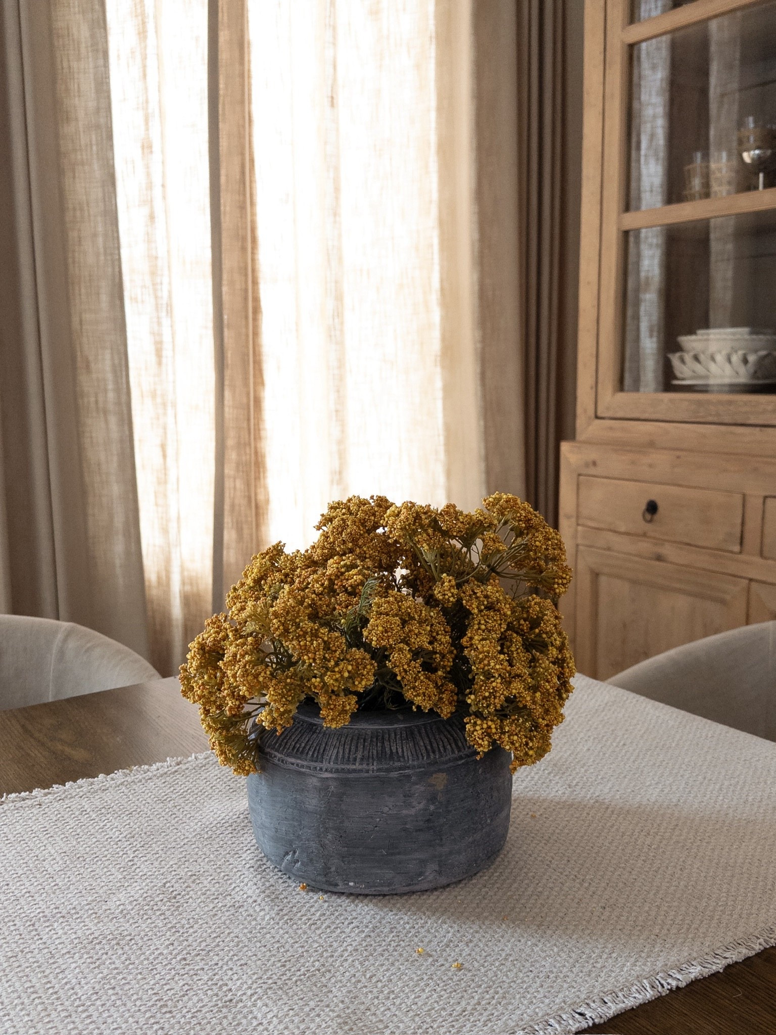 These stems just came in the mail and I’m in love!!! They look so realistic and they’re on super sale!!! 

#springdecor #fauxflorals #flowerarrangement #homeinspo 

#LTKSeasonal #LTKHome