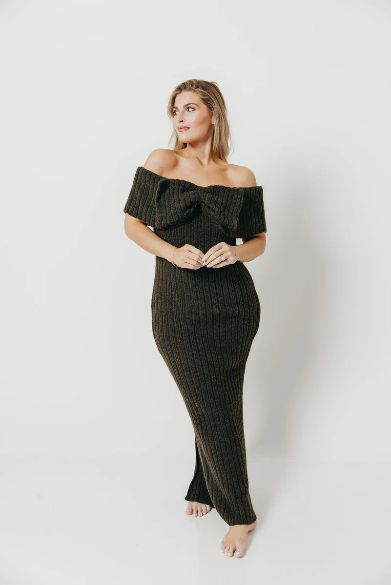 Aston Bow Front Maxi Sweater Dress in Dark Green - Bump Friendly | Worth Collective