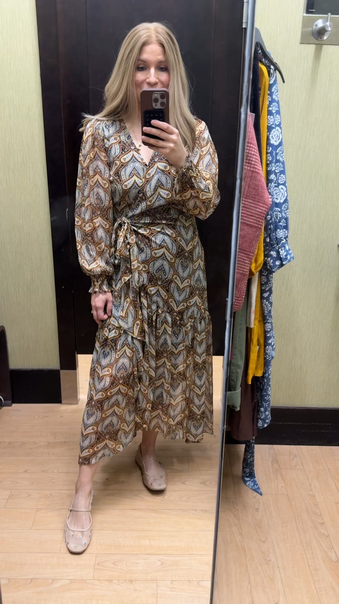 Another fall dress option that I LOVE that would be great for a fall wedding guest or fall family photos! I’m wearing the S. 

#LTKSeasonal #LTKStyleTip #LTKWorkwear