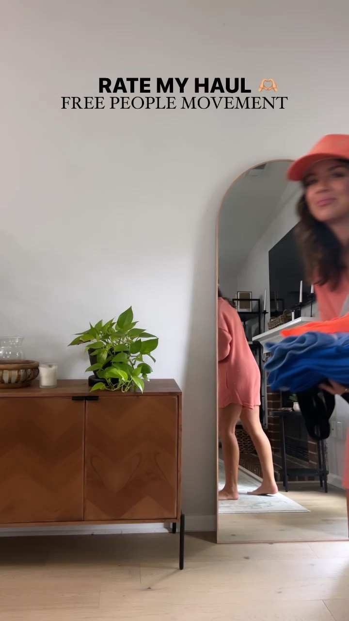 Free People/ Free People Movement haul!
sweater romper: in XS runs big.
1st look: in XS, def could have done S bottoms.
2nd look: in XS/S top & S bottoms
3rd look: in XS jumpsuit def need S
4th look: in XS set 
5th look: in XS/S top & S bottoms but could have done XS. 

#LTKunder50 #LTKSeasonal #LTKfitness