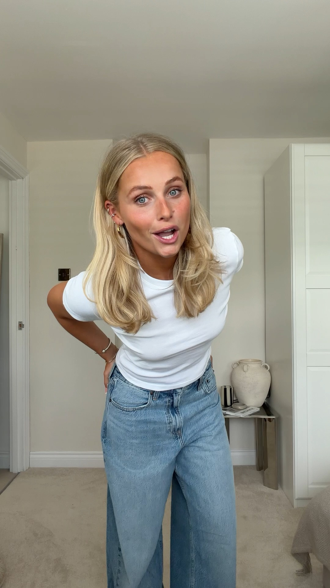 New season = basic wardrobe refresh pt.2 jeans👖these jeans are such a gorgeous fit I love them!!! & they’re in the sale atm & use code AFXLTK for an extra 15% off xx

#LTKjeans #LTKautumn #LTKuk